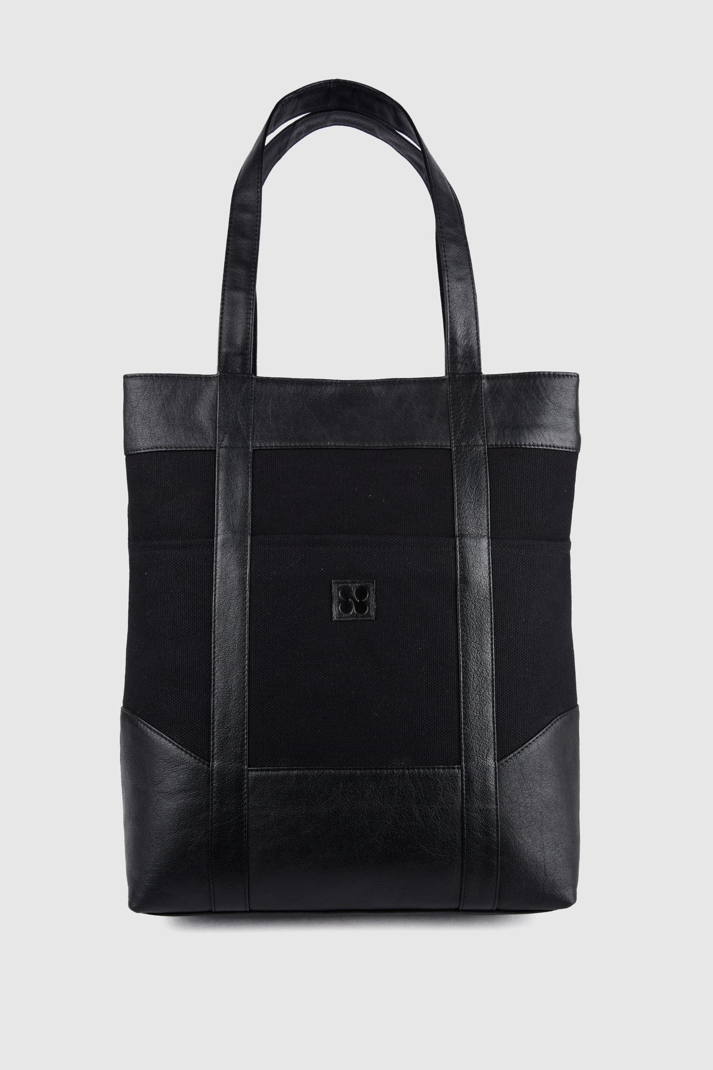 KARL CANVAS BLACK 1