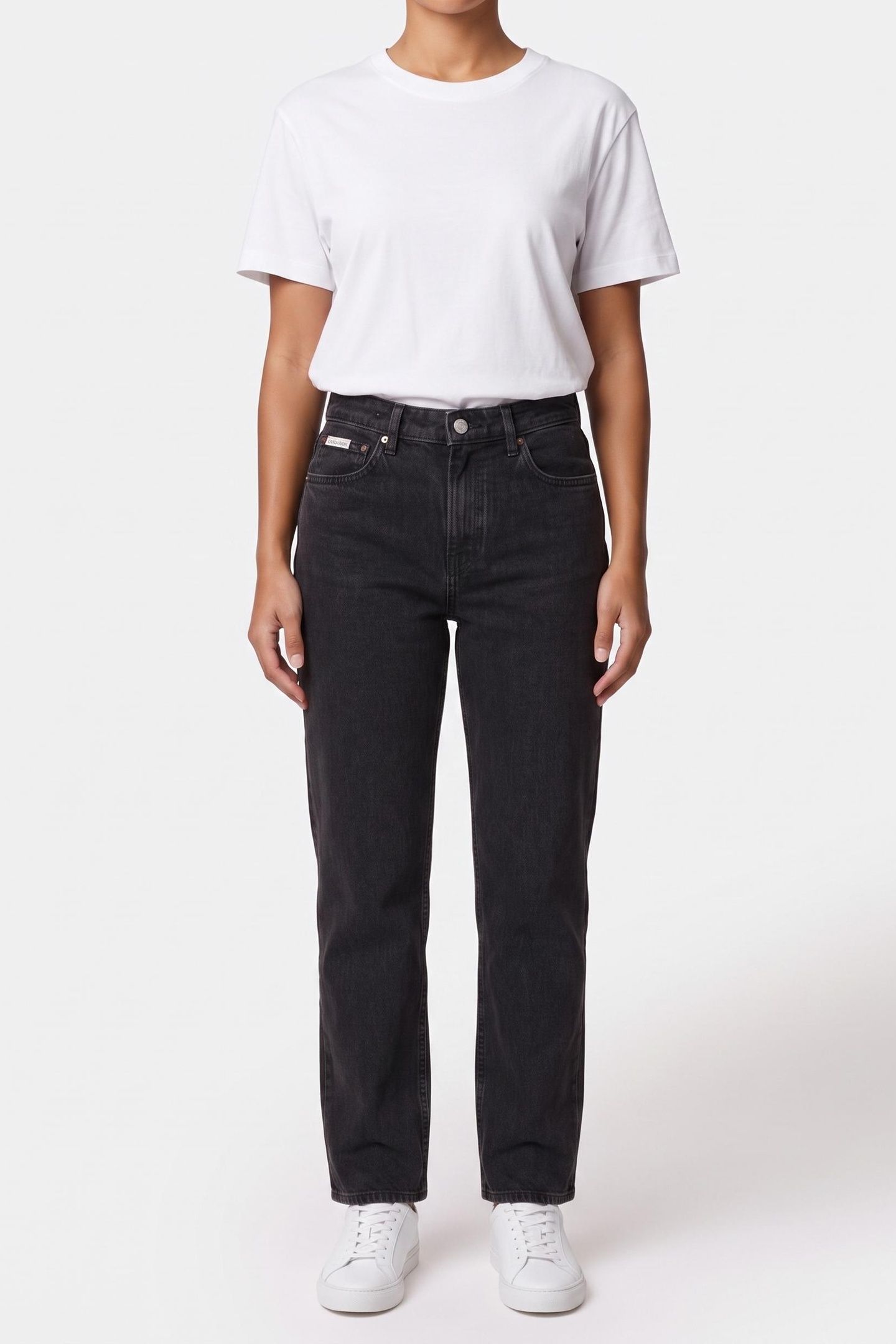 HIGH RISE STRAIGHT CELTIC JEAN ESSENTIAL BLACK 1