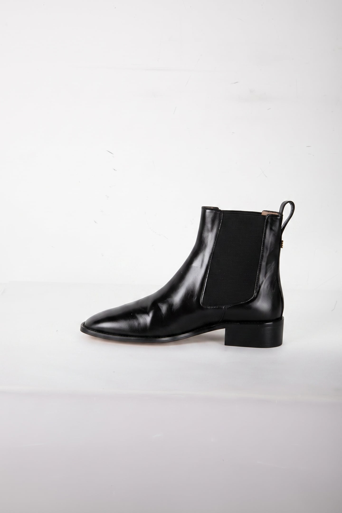 HATTIE CHELSEA BOOT BLACK 2