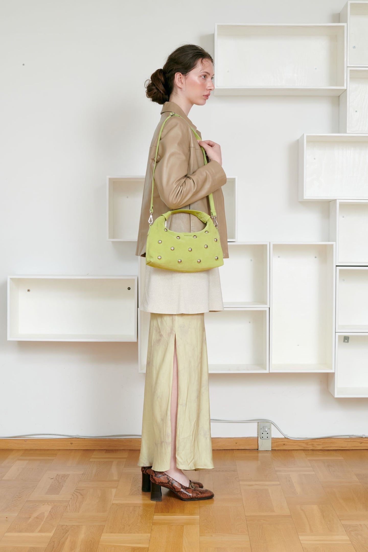 DANDY RIVET SUEDE LIME 3