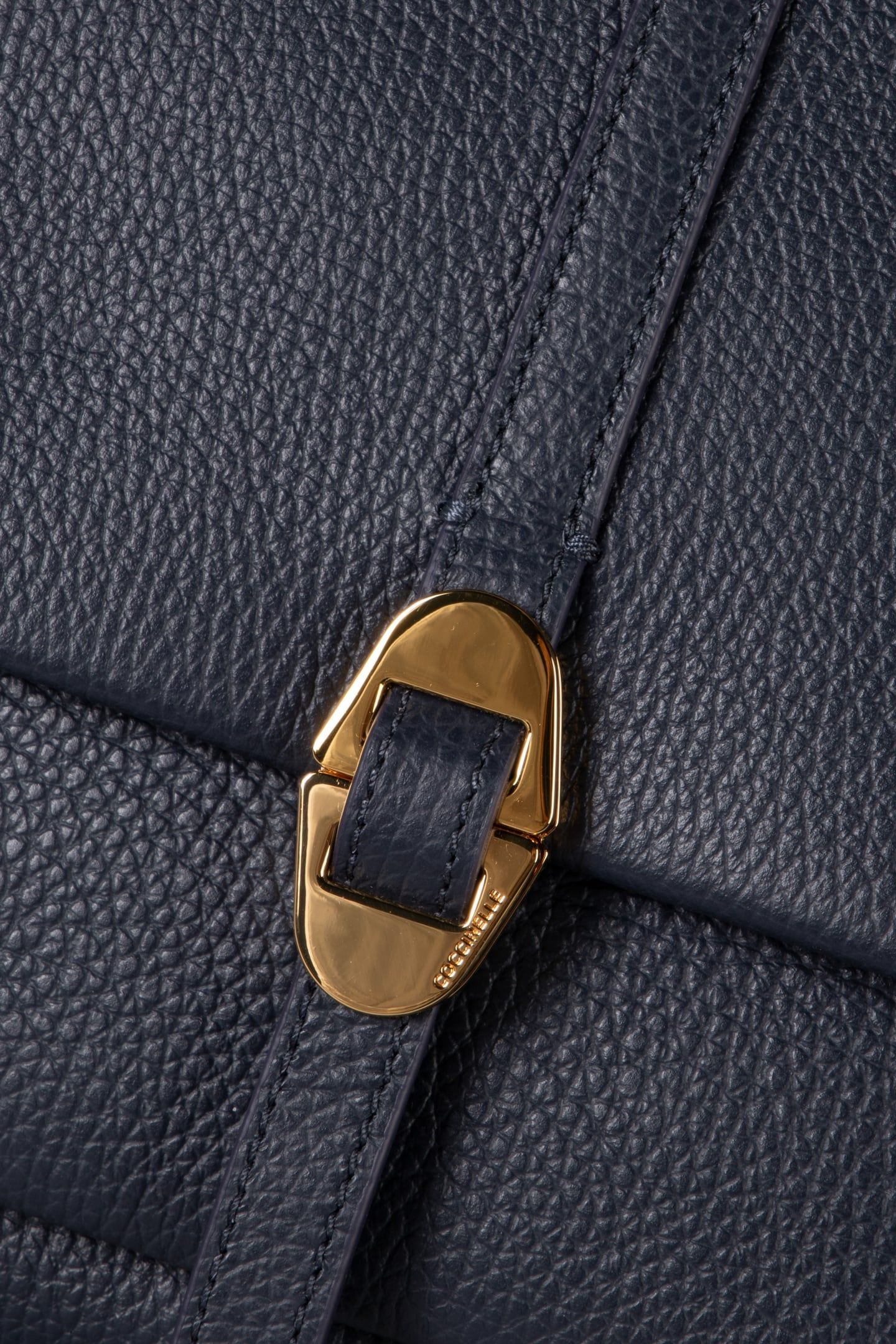 COCCINELLEDORIAN MIDNIGHT BLUE 4