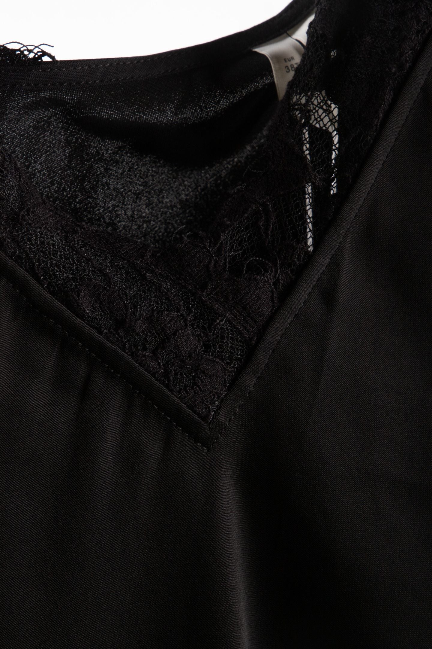 HANNY LACE TOP BLACK 4