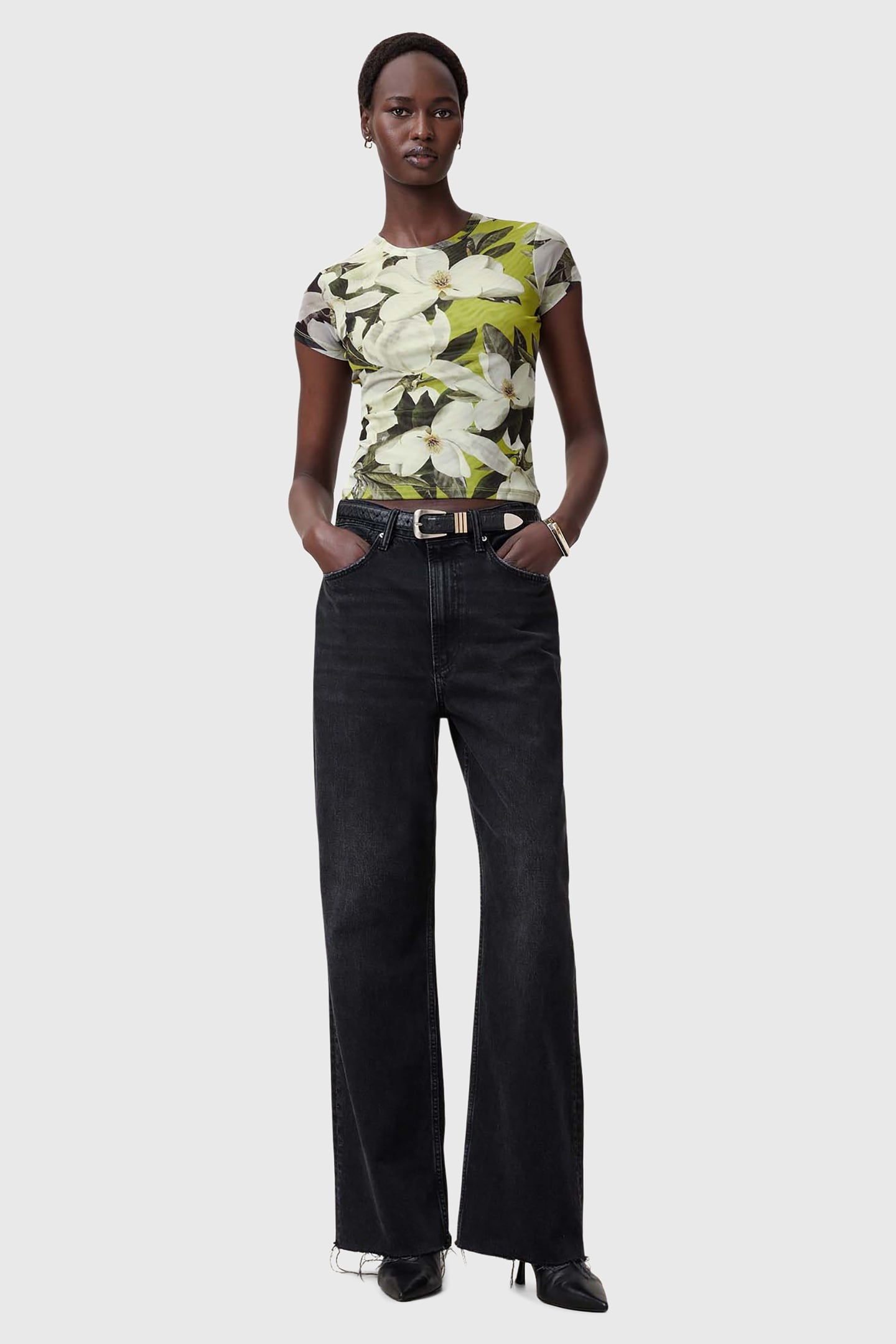 ELLIE MESH TEE REVIVE STEM GREEN 5