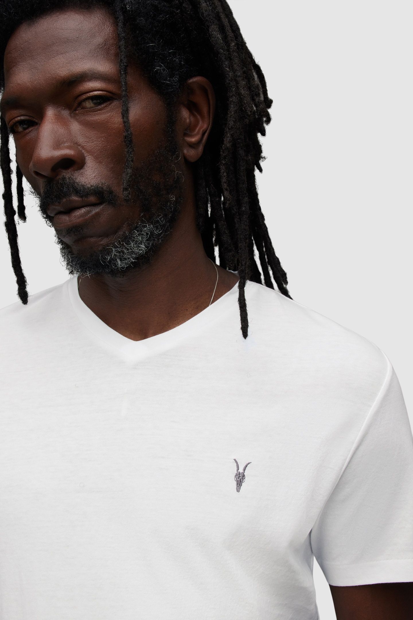 TONIC V NECK OPTIC WHITE 5