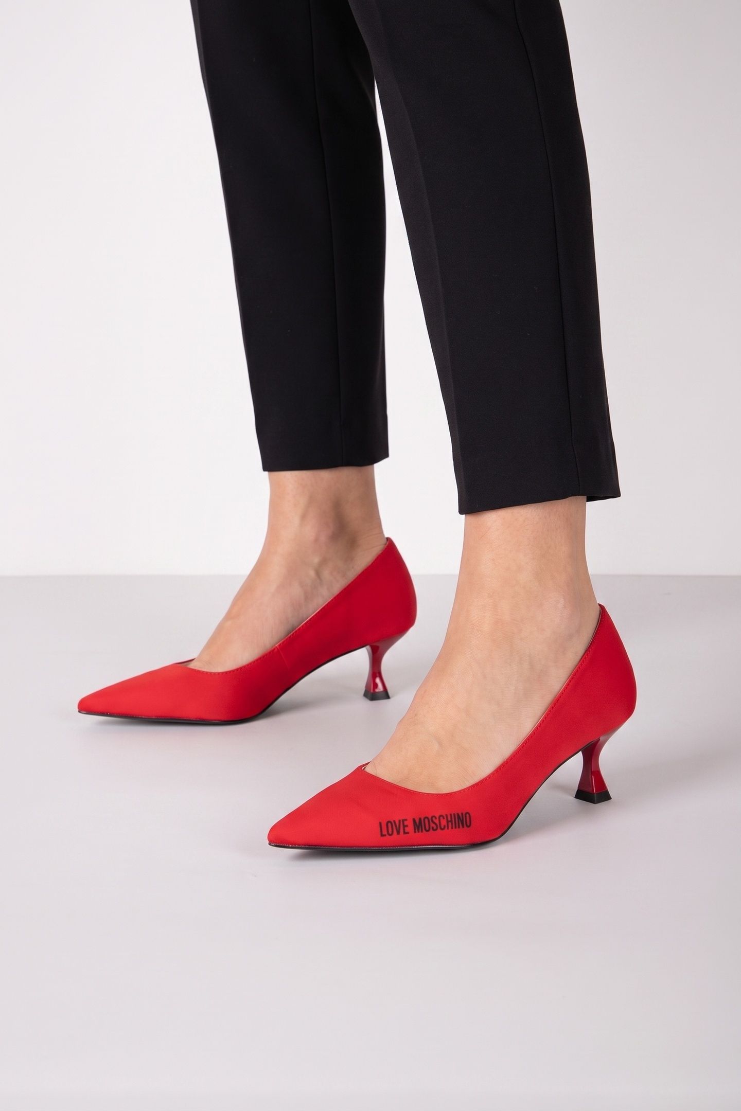 GOATSKIN PUMP WHITE 5