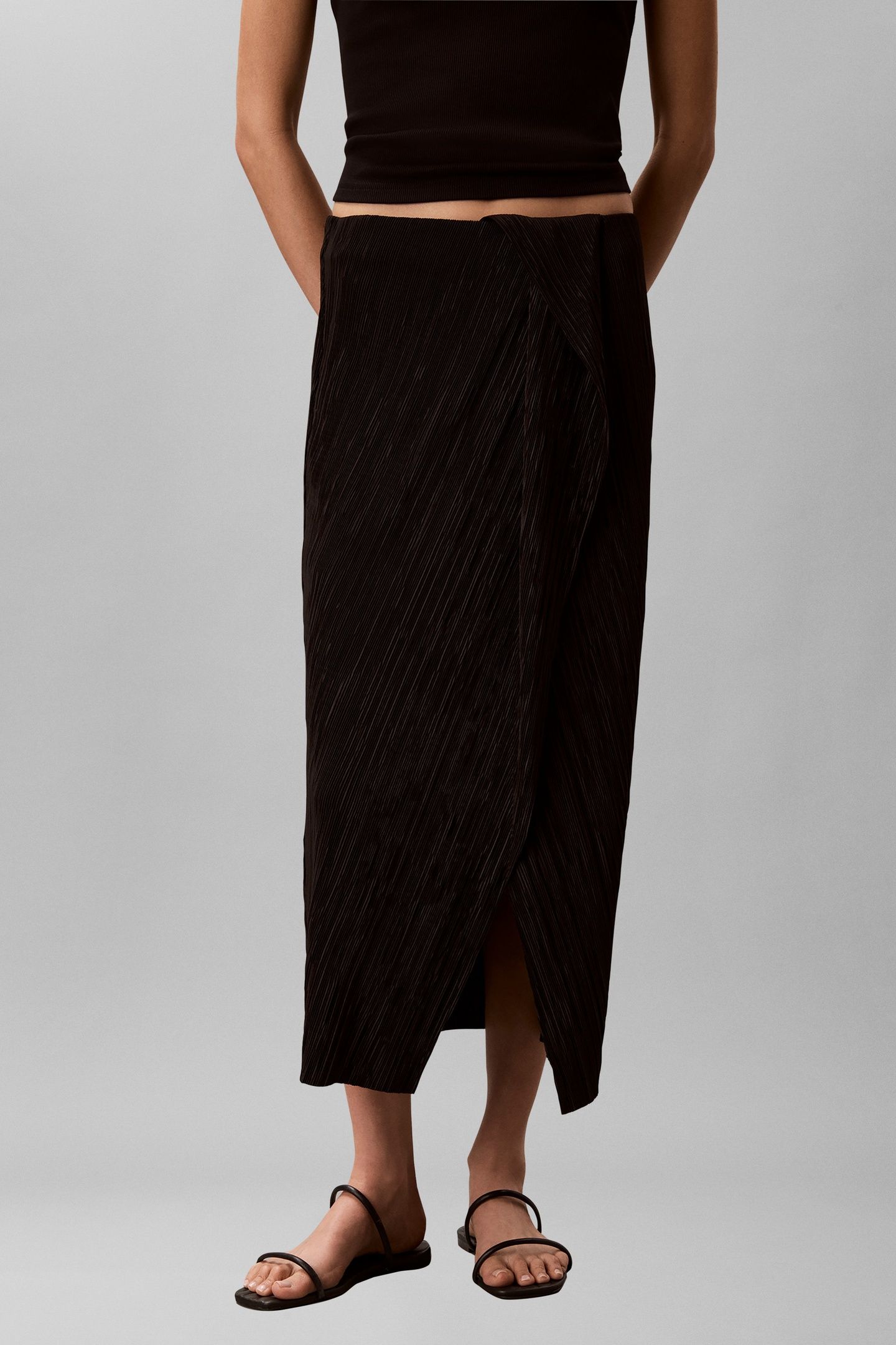 PLISSE BIAS SEAM MIDI SKIRT BLACK 1