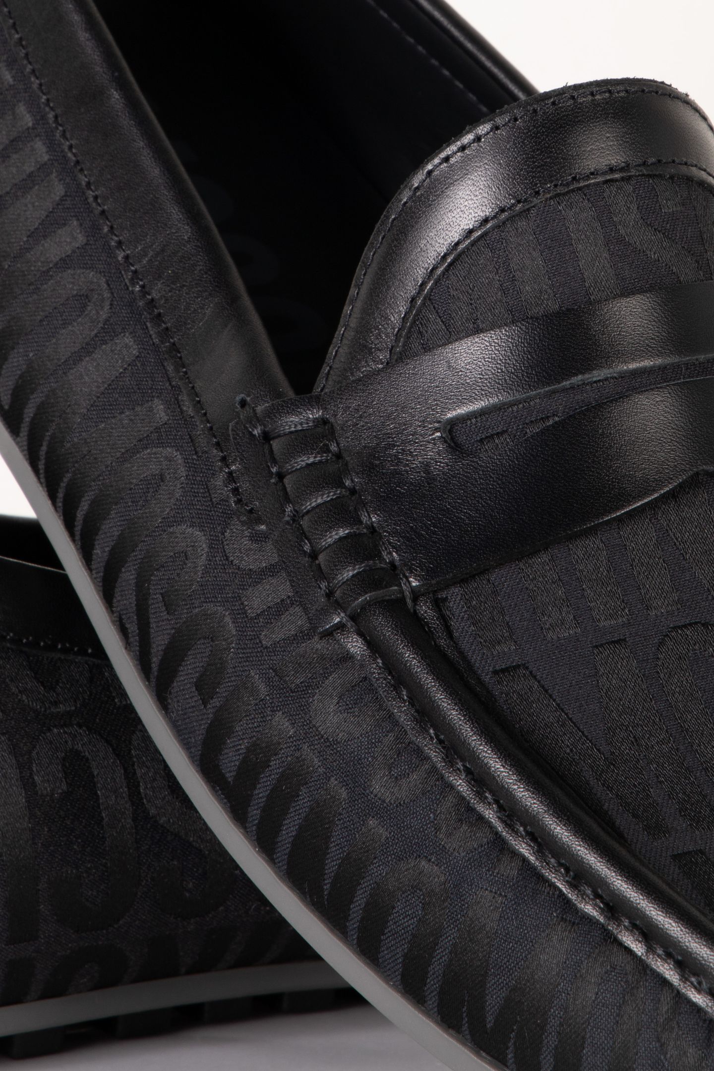 CALFSKIN LOAFER BLACK 4