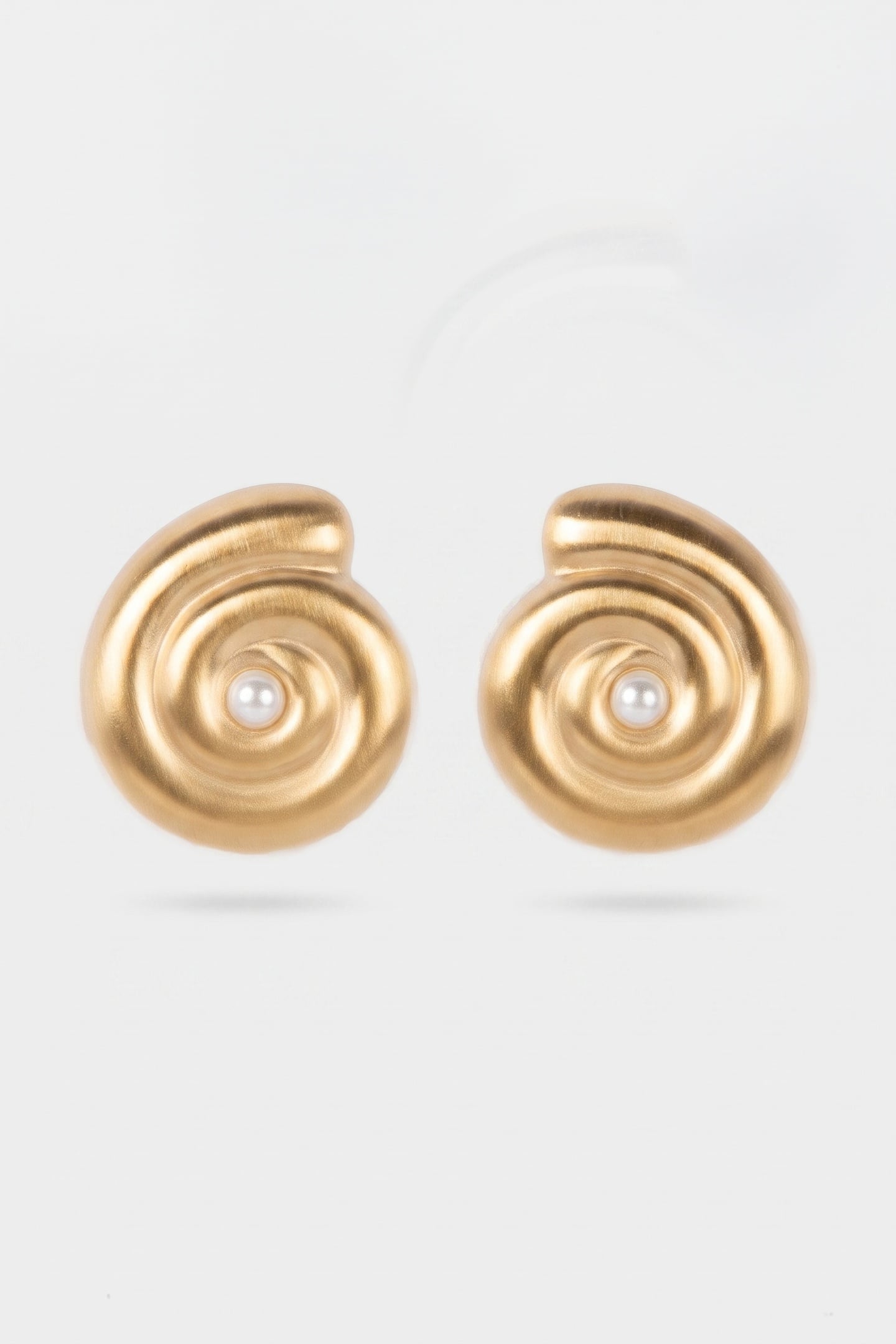 MAHINA CLUB OCEANFRONT SET GOLD 2