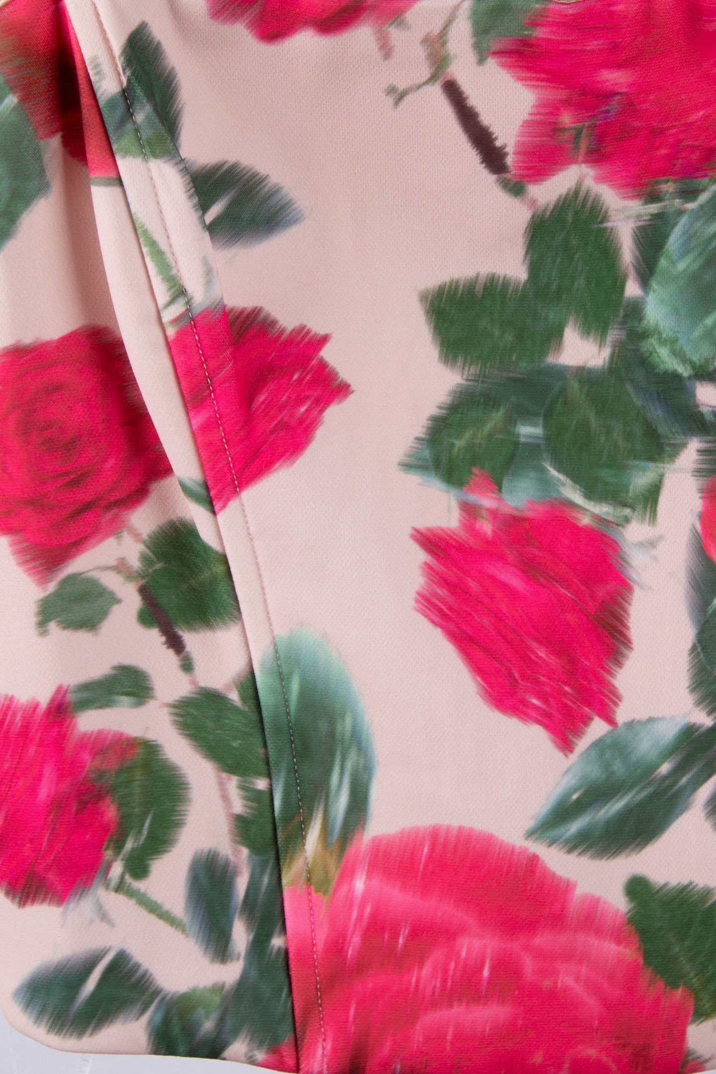GUESS ECO RAISSA BUSTIER TOP BLURRED ROSES PRINT 5