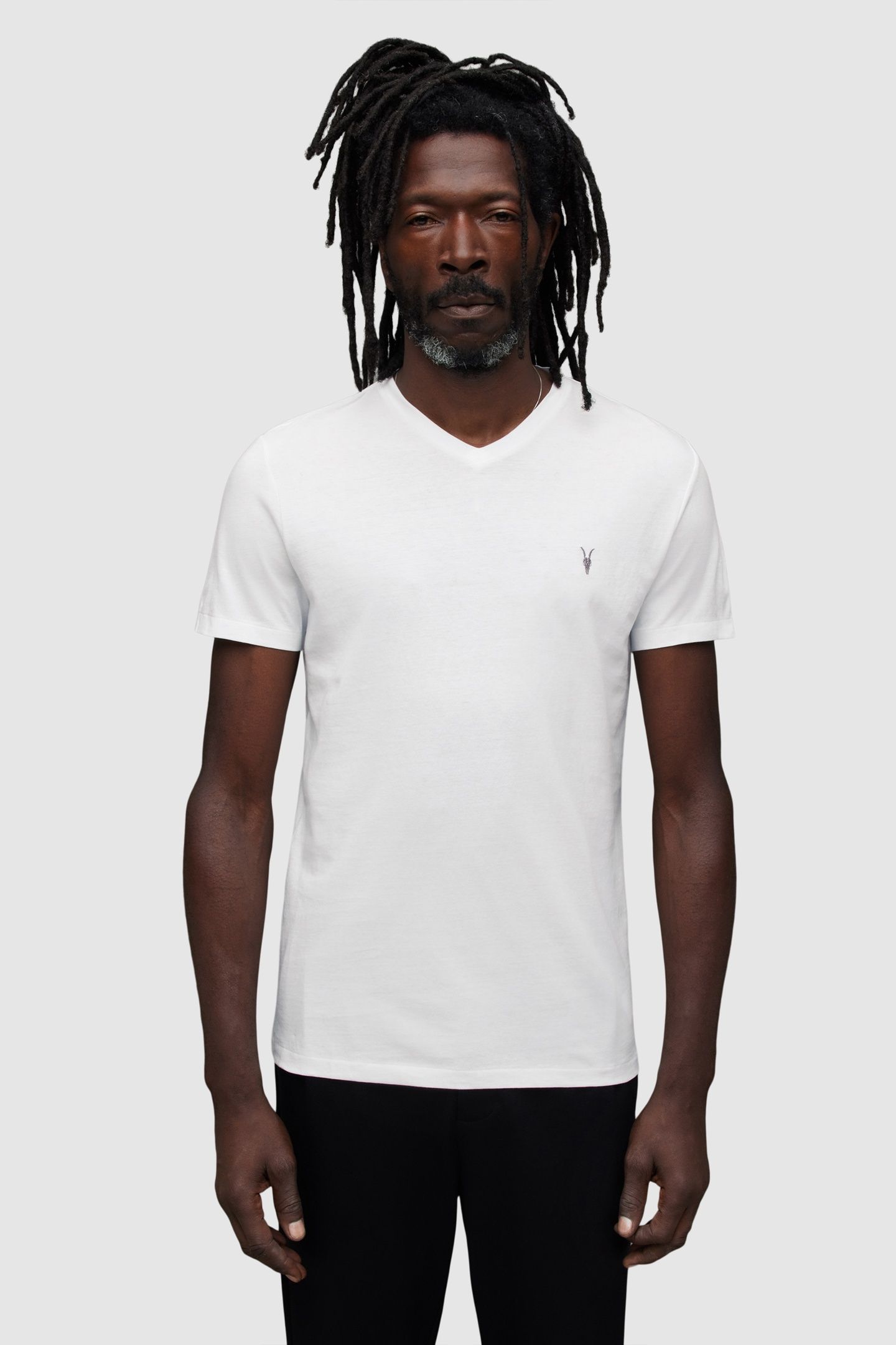 TONIC V NECK OPTIC WHITE 2