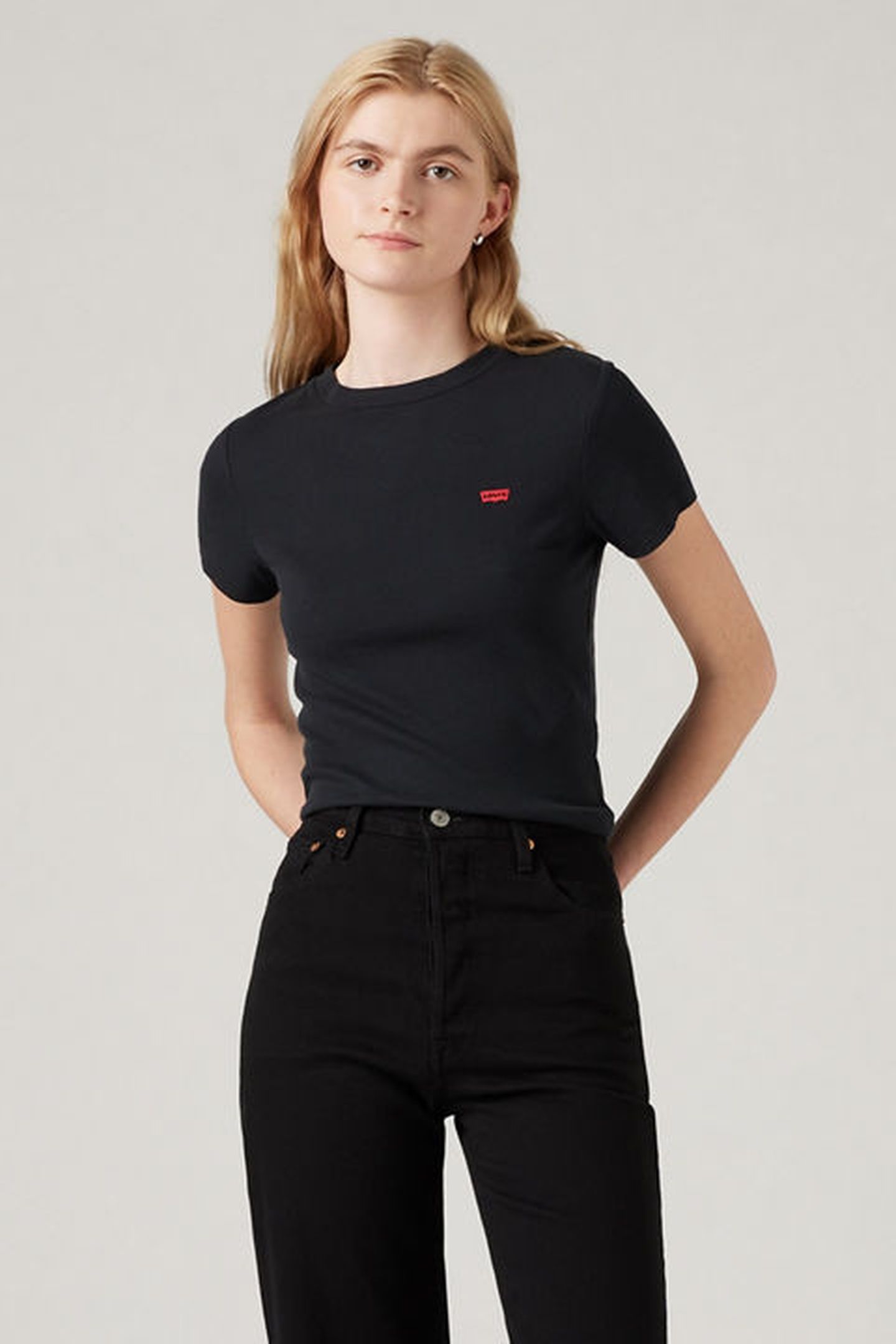 ESSENTIAL SPORTY TEE 1