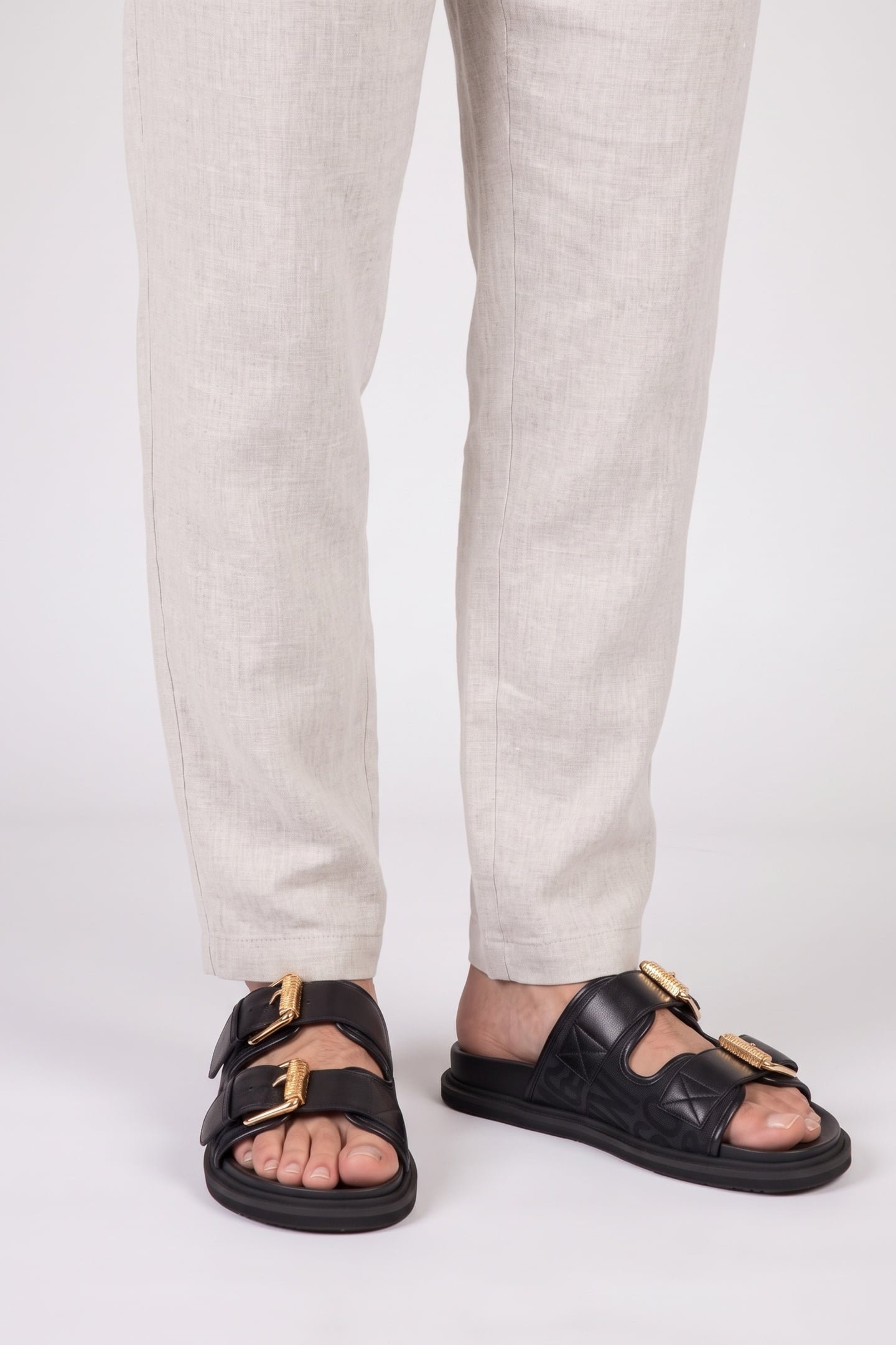 CALFSKIN SANDALS BLACK 3