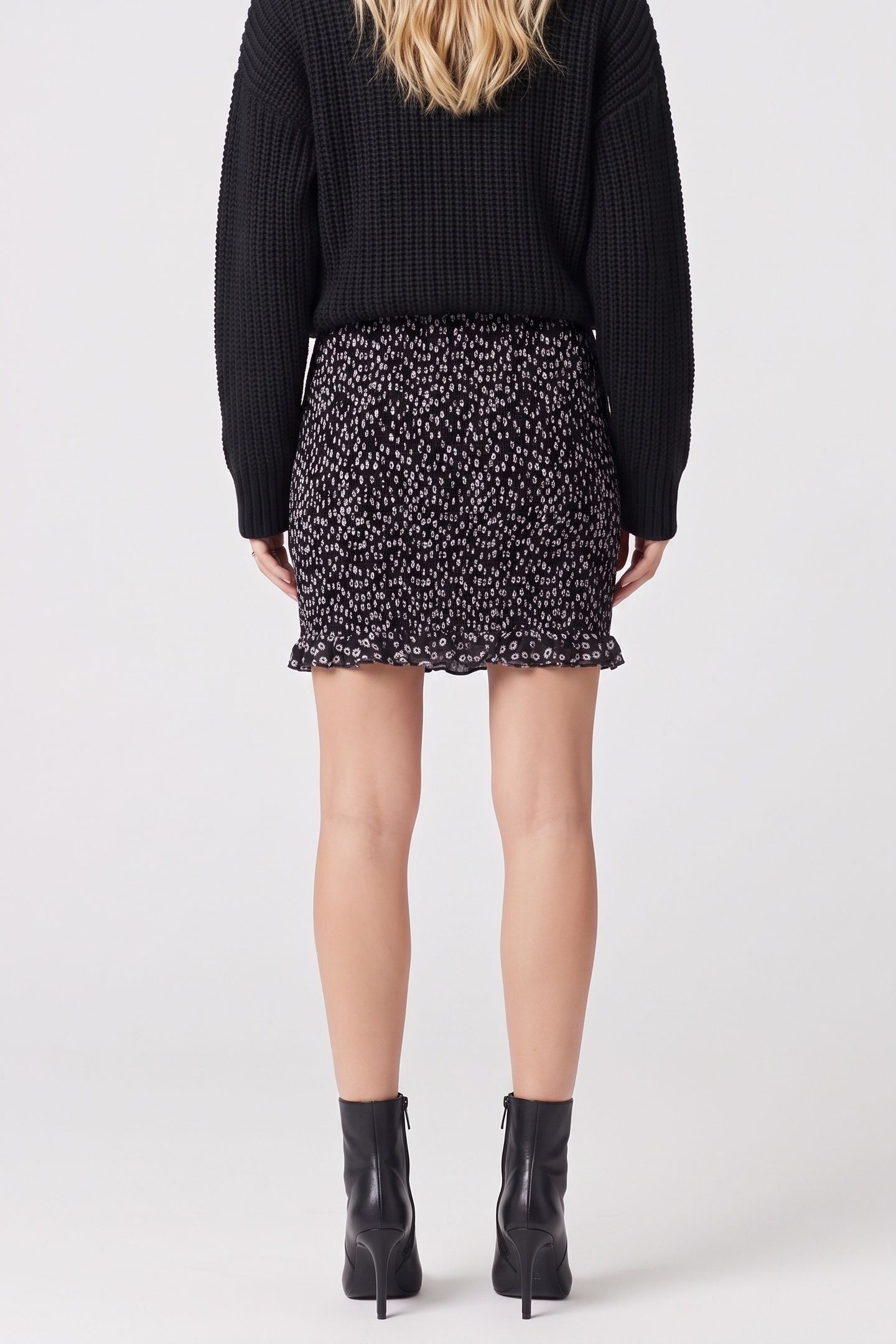 SMOCK PRINT DAISY DOT SHORT SKIRT BLACK WHITE 2