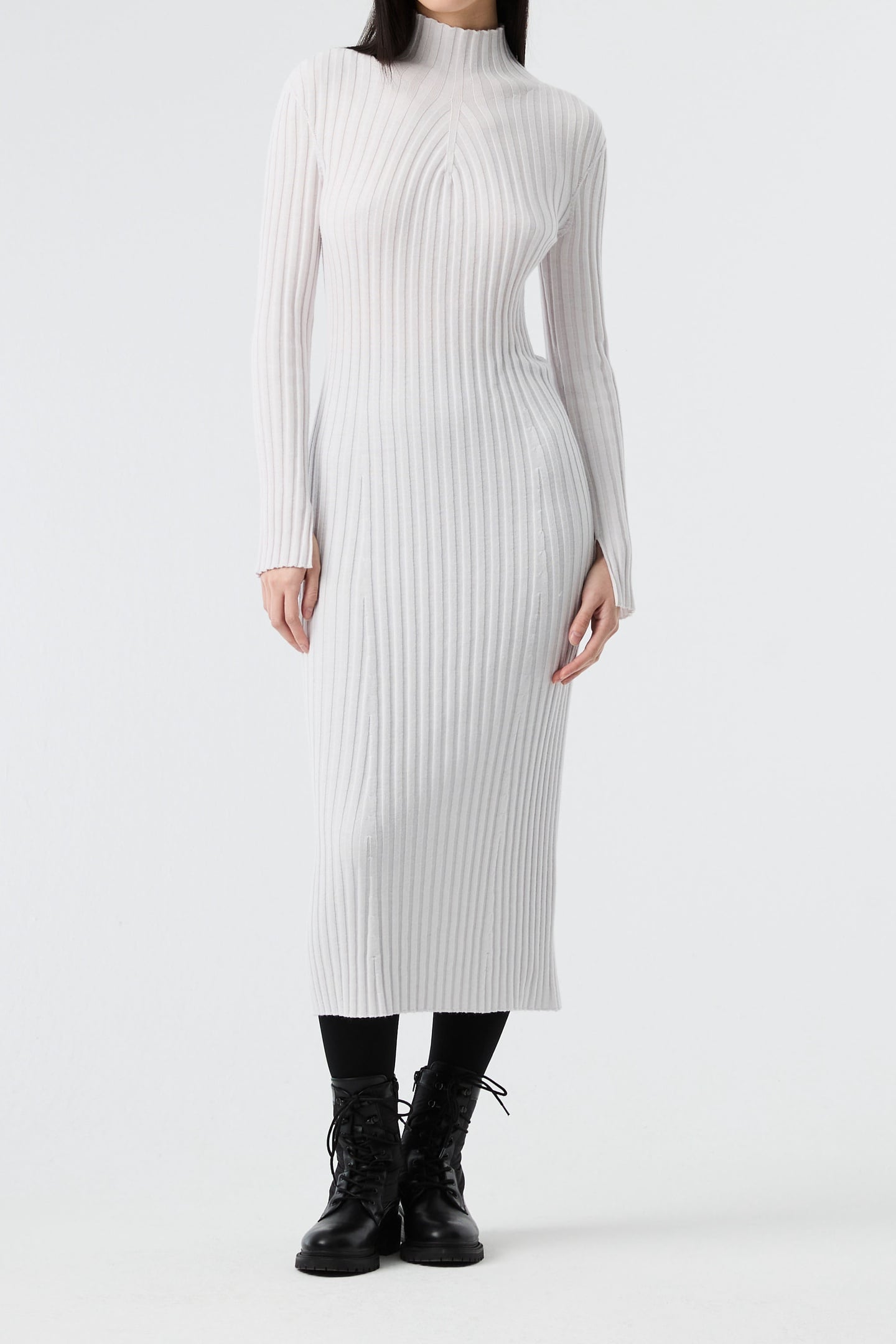 FOLAS V1.Y8.02 FLAT-KNIT-DRESS OFF WHITE 1