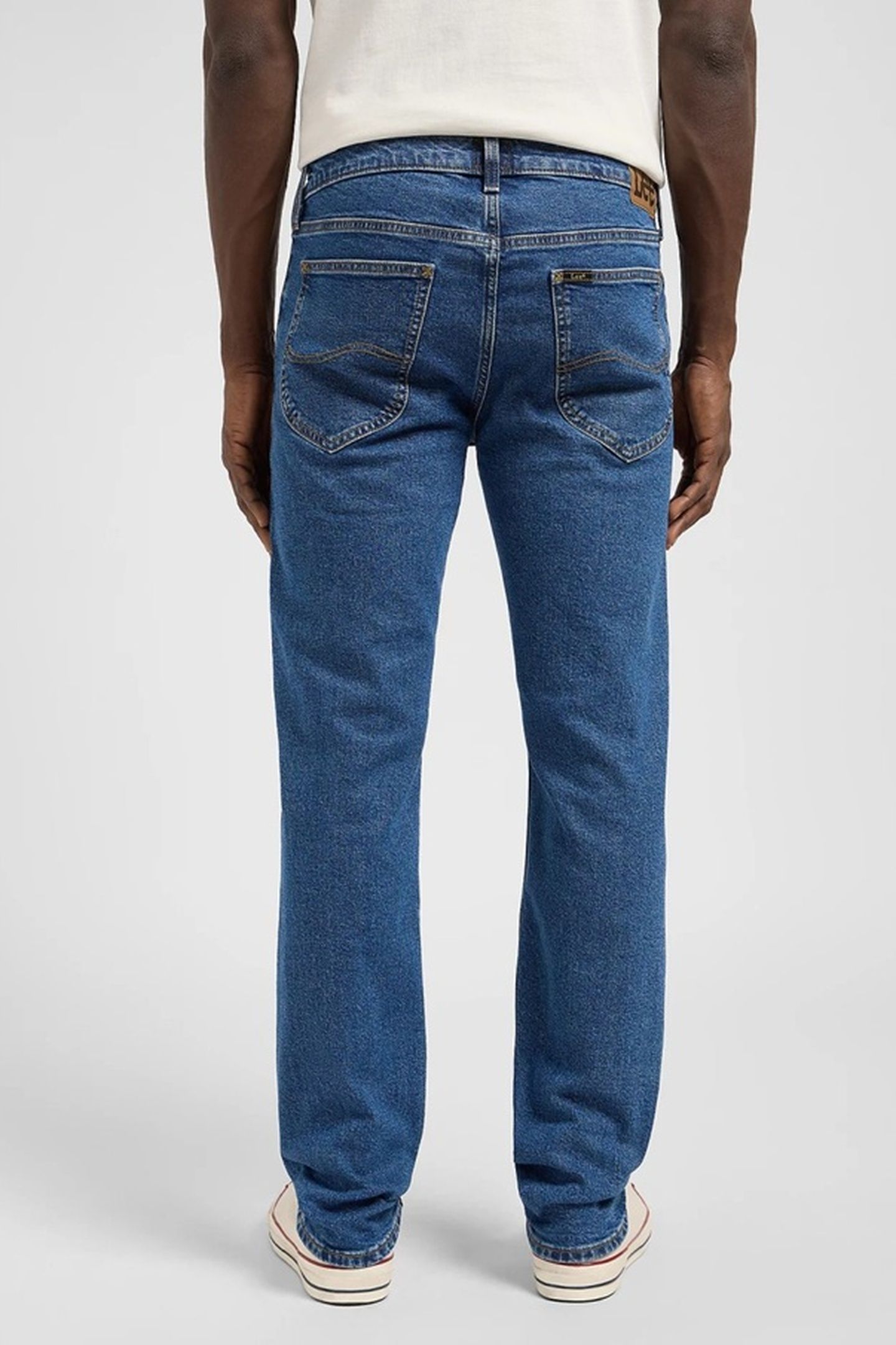 DAREN BELMONT JEANS 3