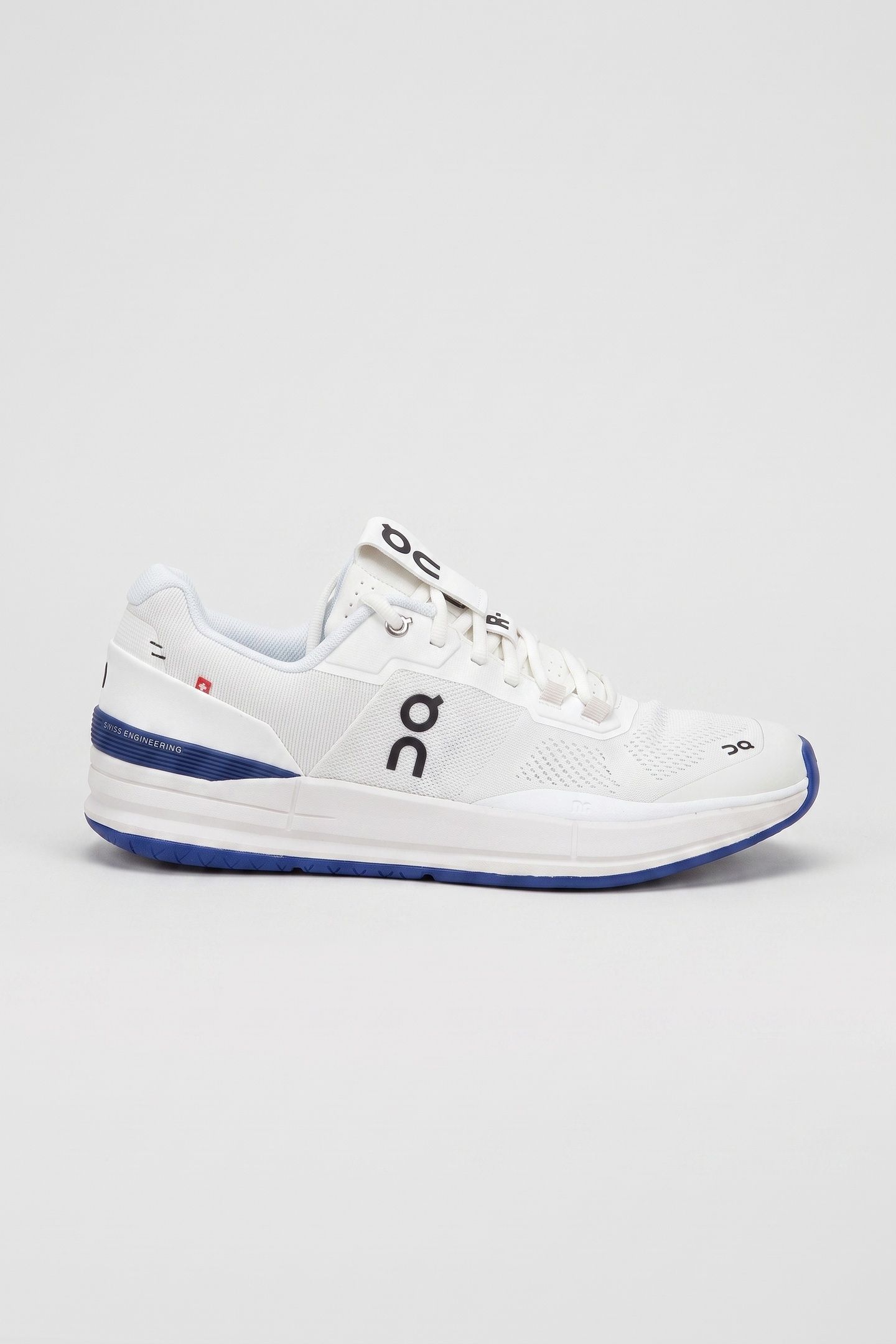 THE ROGER PRO 1 WHITE | INDIGO 2