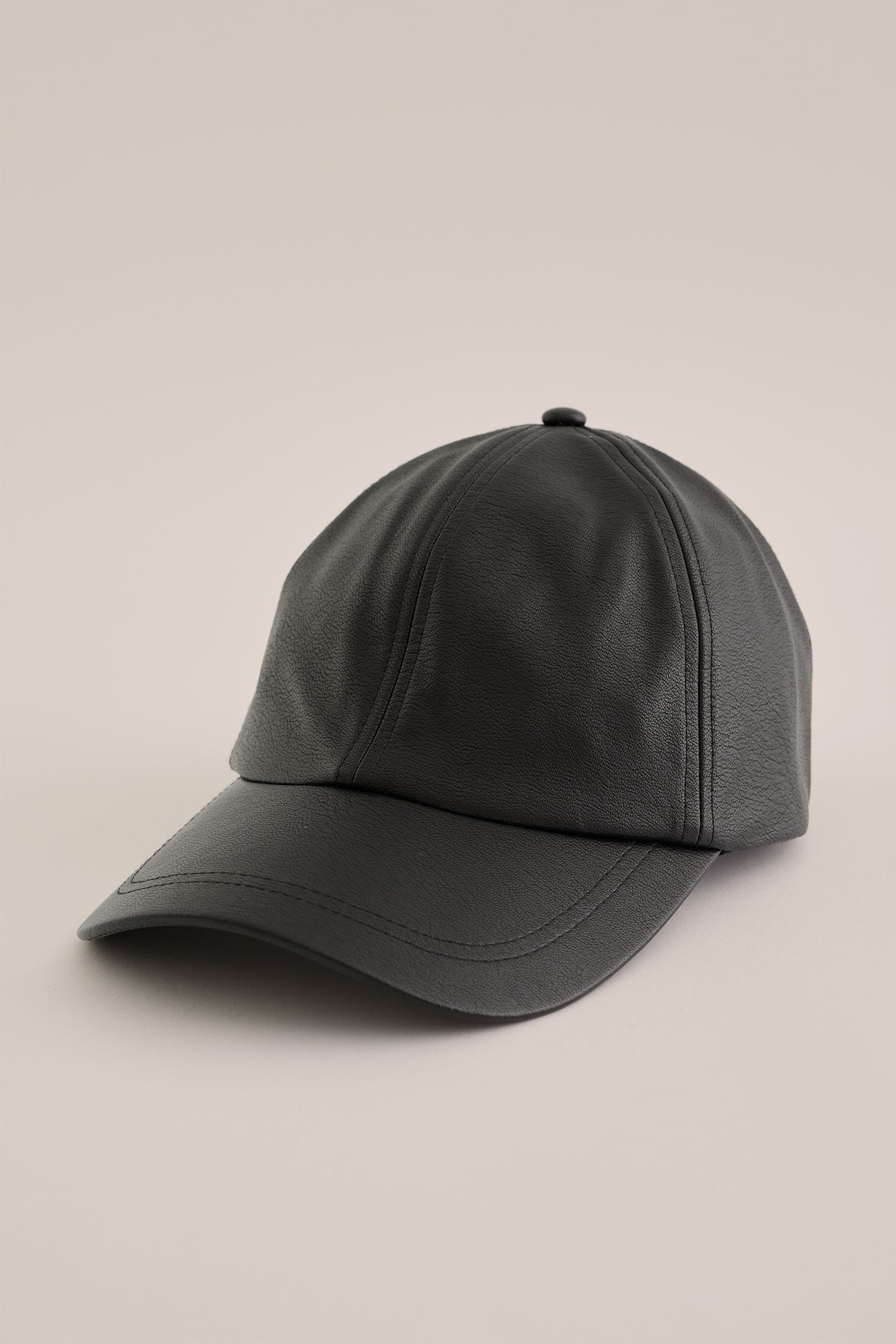 CAP BLACK 1