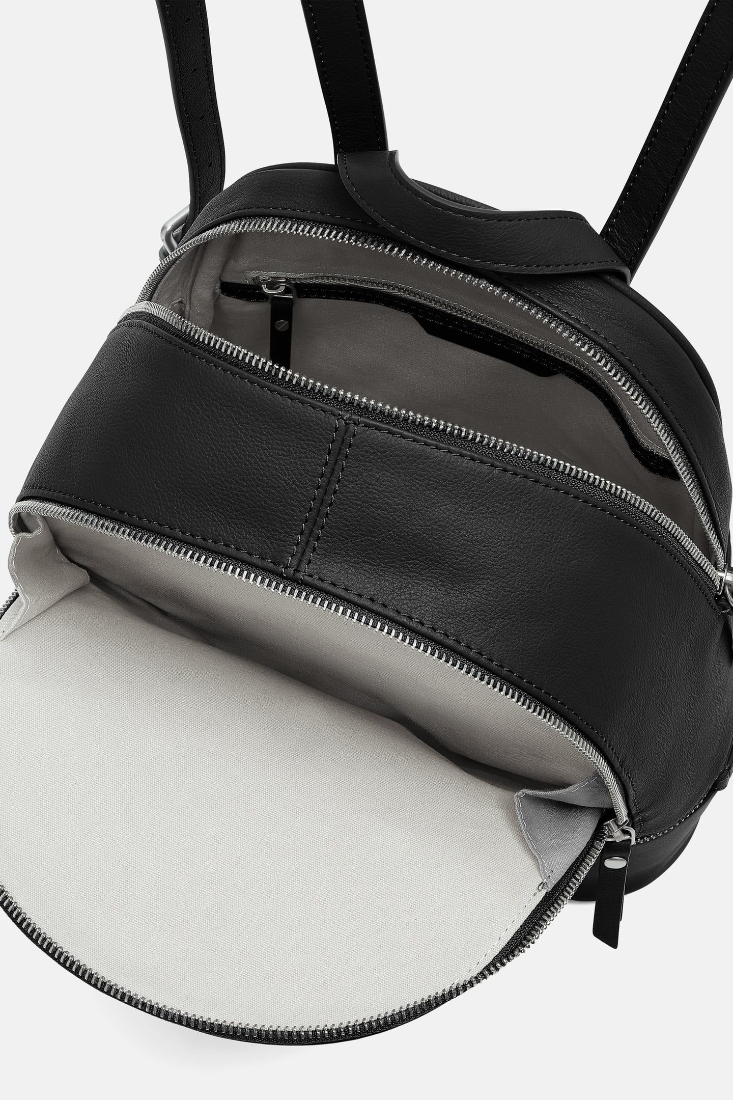 BACKPACK MEDIUM BLACK 4