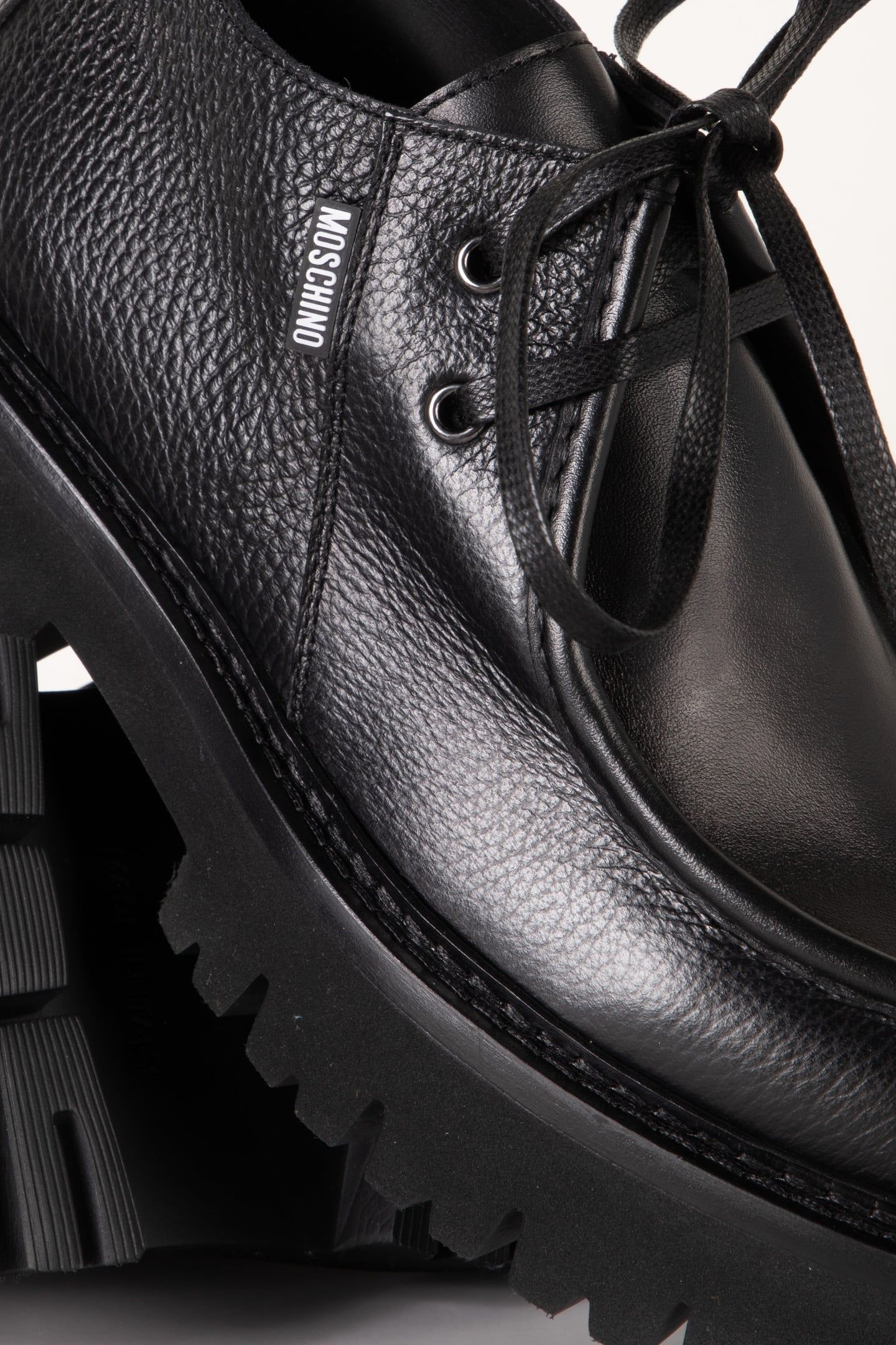 CALFSKIN LACED UP BLACK 4