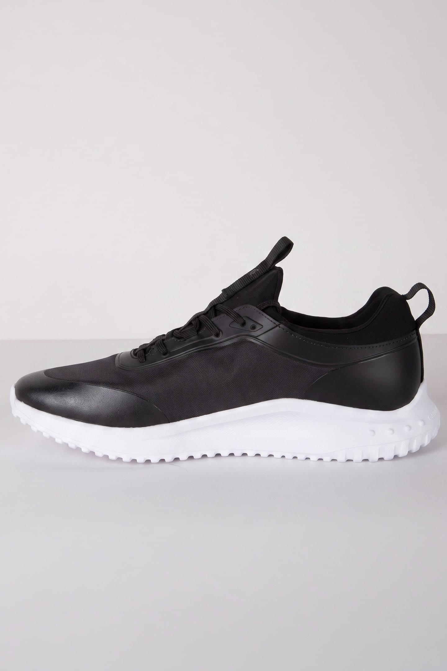 EVA RUNNER LACEUP BLACK 3