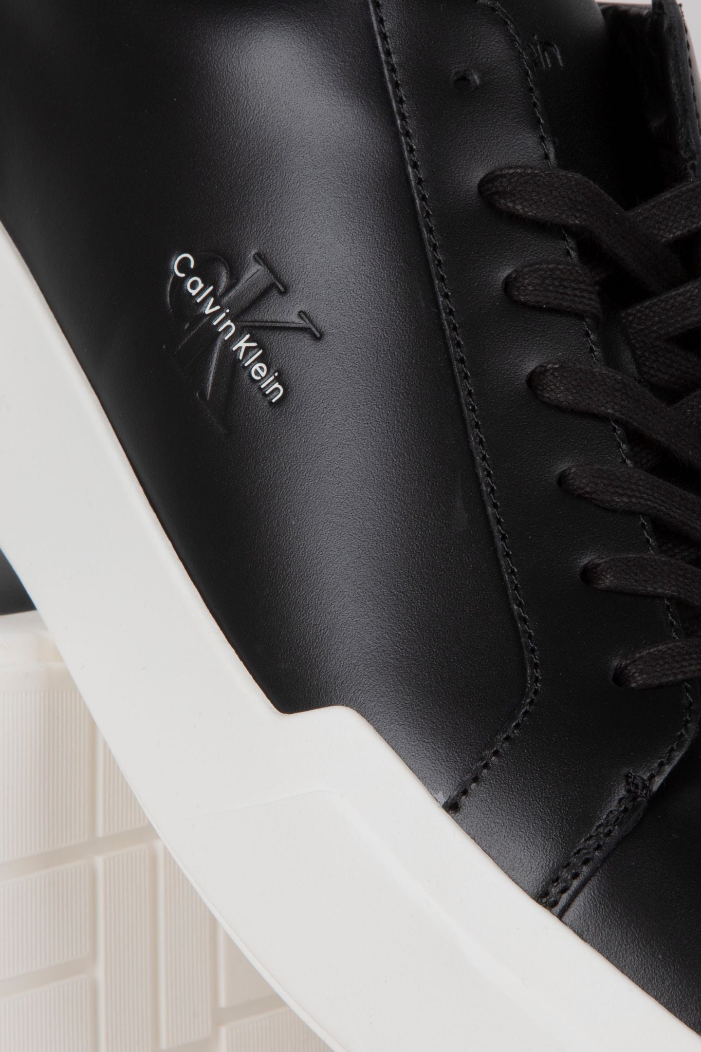 CHUNKY CUPSOLE LACEUP SHOES BLACK/BRIGHT WHITE 3