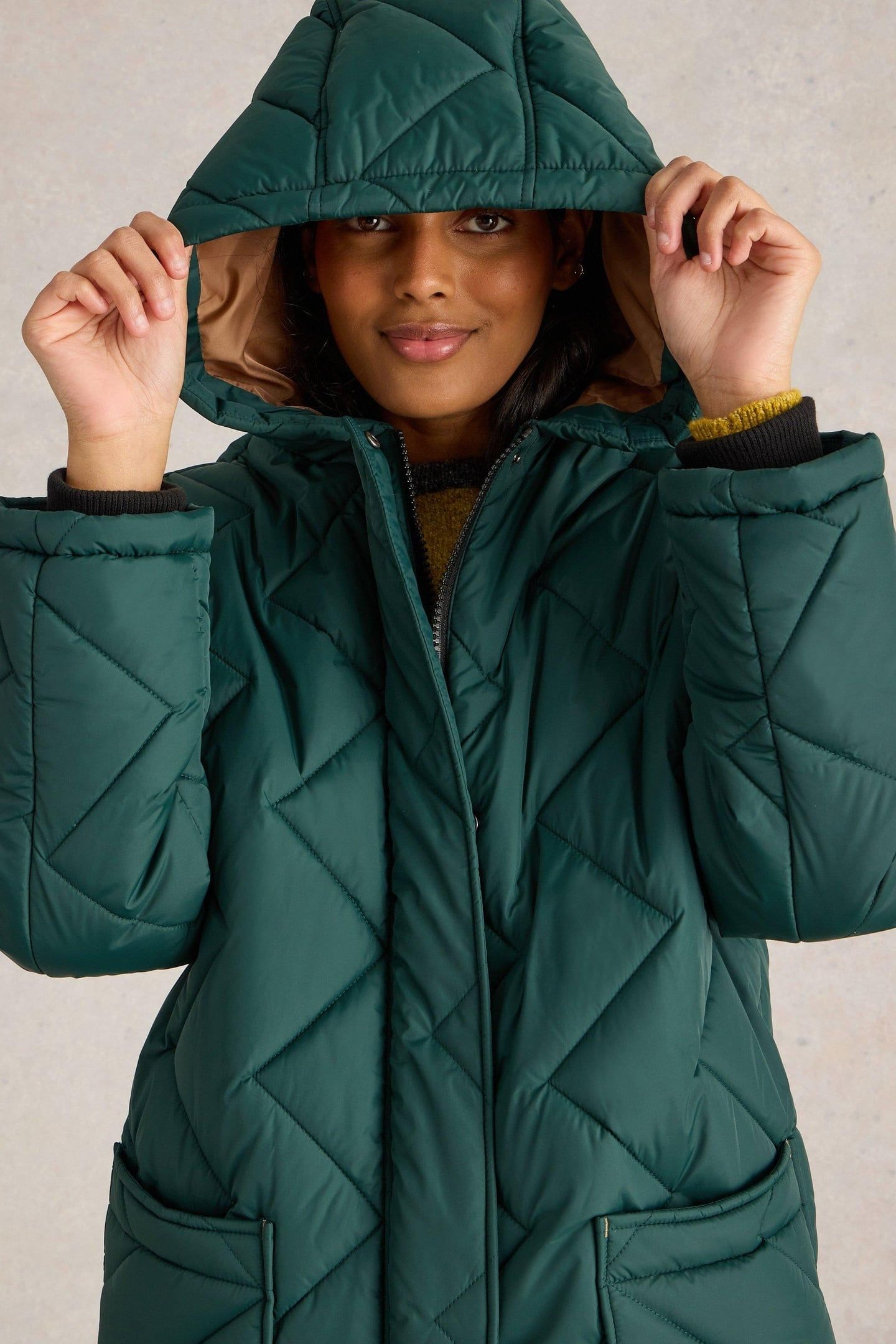SLOANE QUILTED COAT DARK GREEN 2