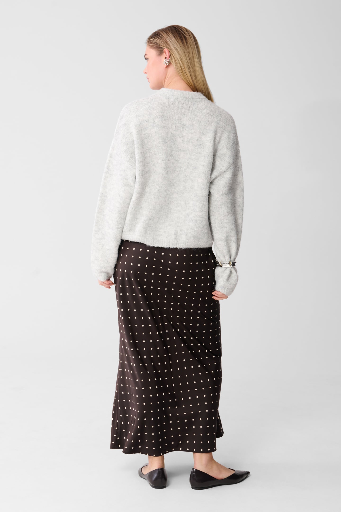 LM-SBPOLKA SLEEK SKIRT DARKBROWN 2