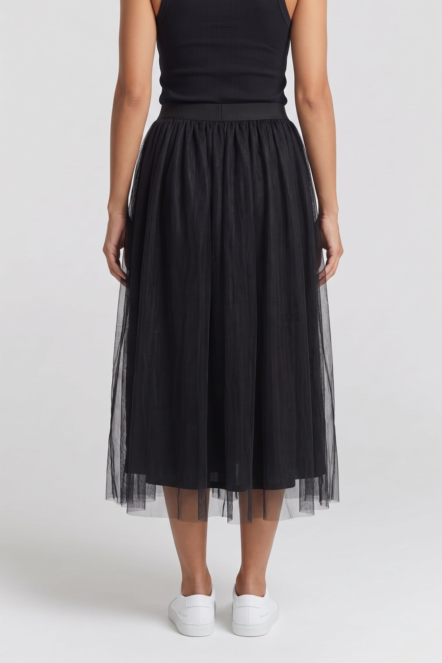 JOLIVIA TULLE SKIRT BLACK 2