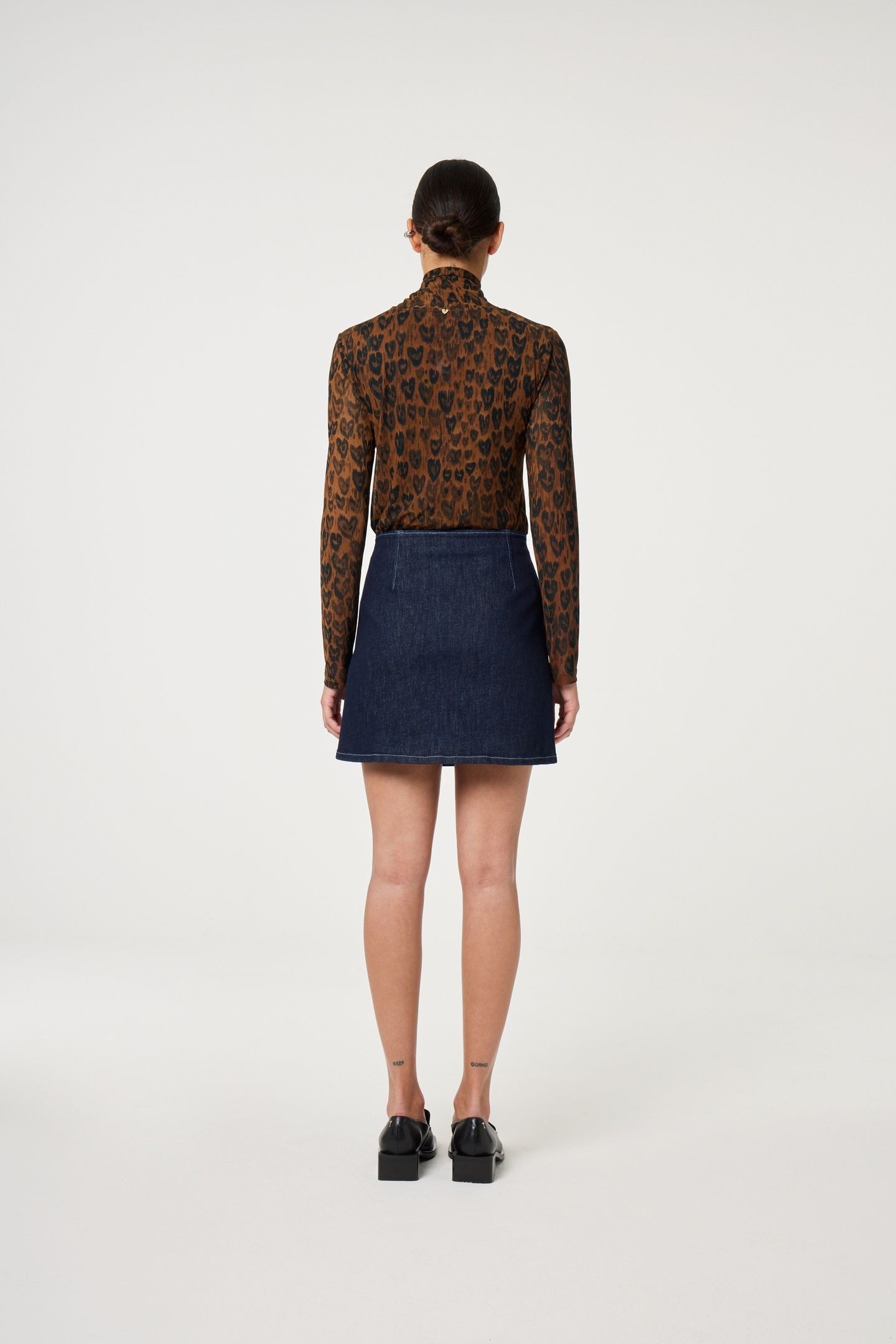 CARA SKIRT RINSED 3