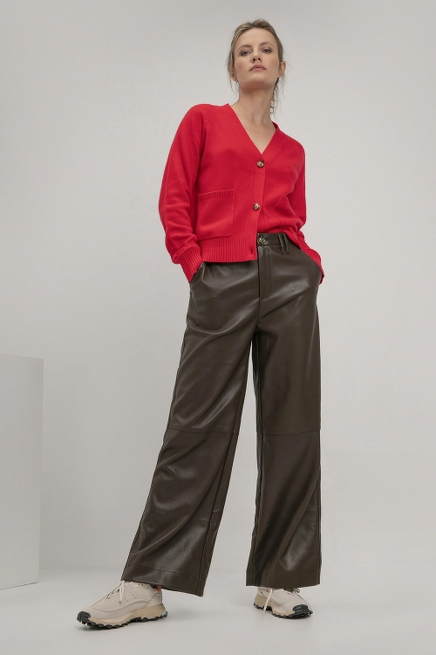 SVEN PANTS DARK BROWN 2