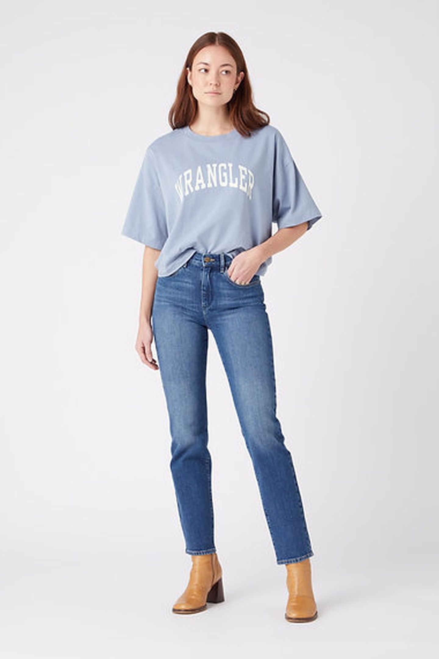 STRAIGHT AIRBLUE JEANS 2