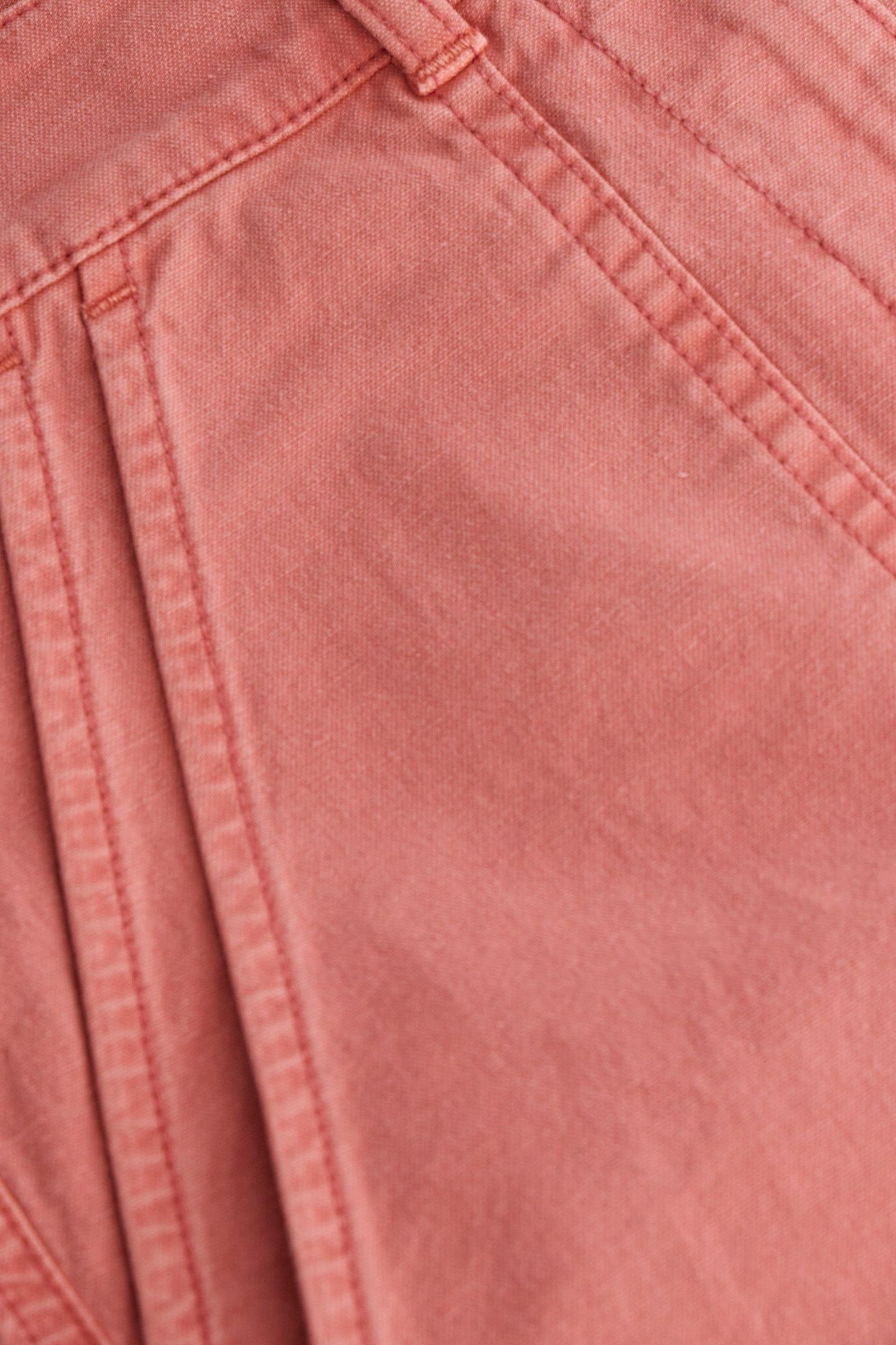 TWISTER CHINO TROUSER MID RED 5