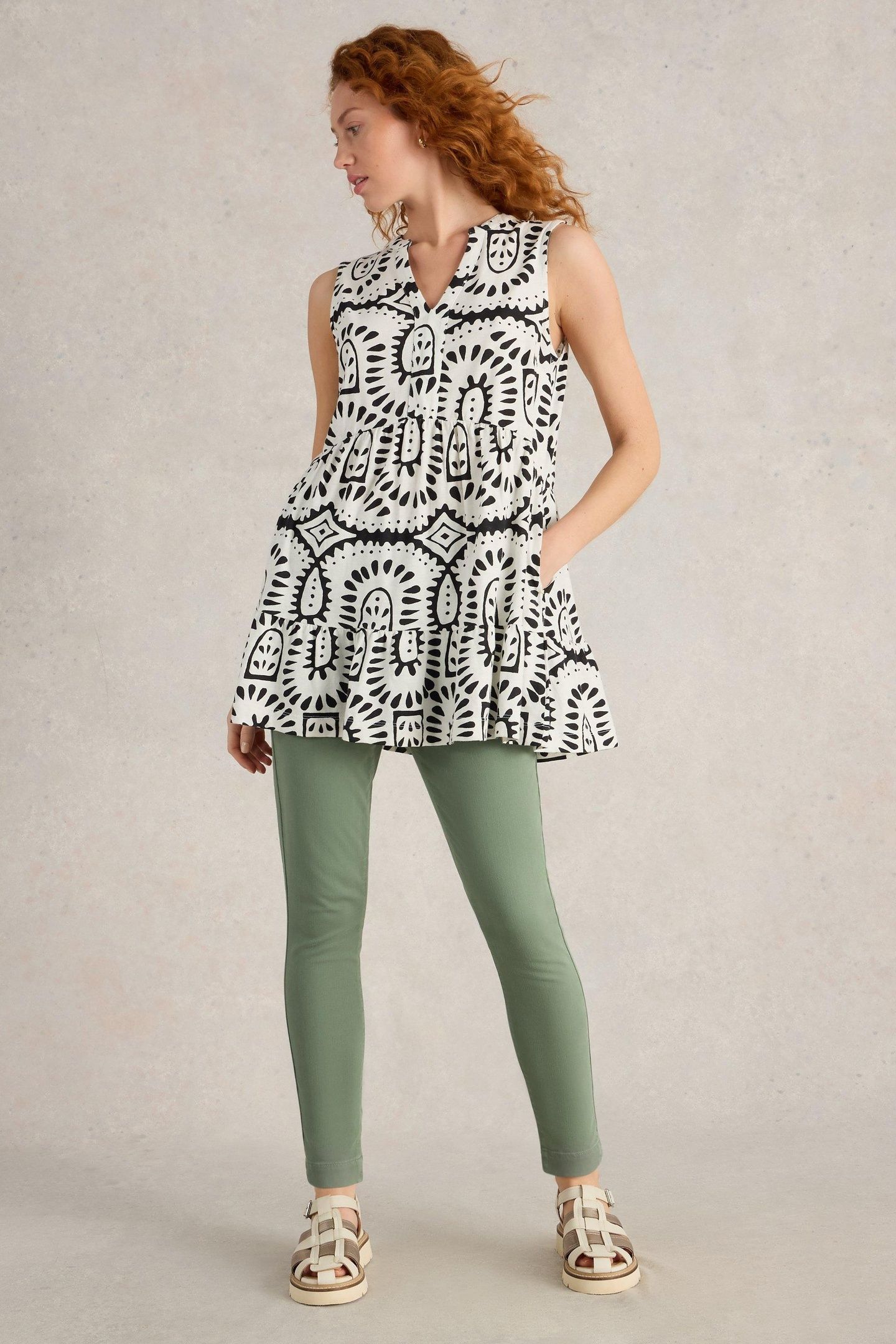 JANEY CROP JEGGING MID GREEN 1