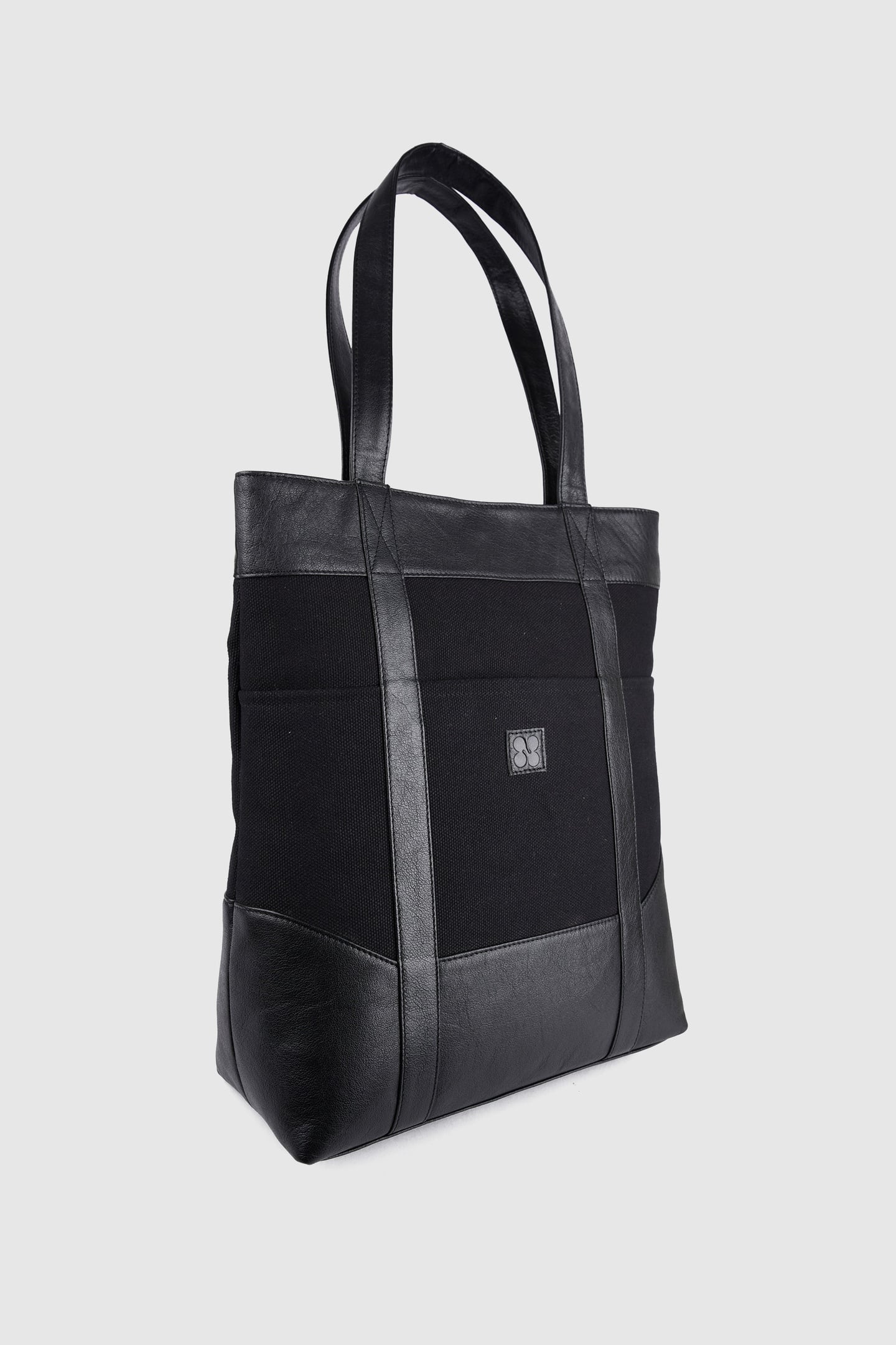 KARL CANVAS BLACK 2