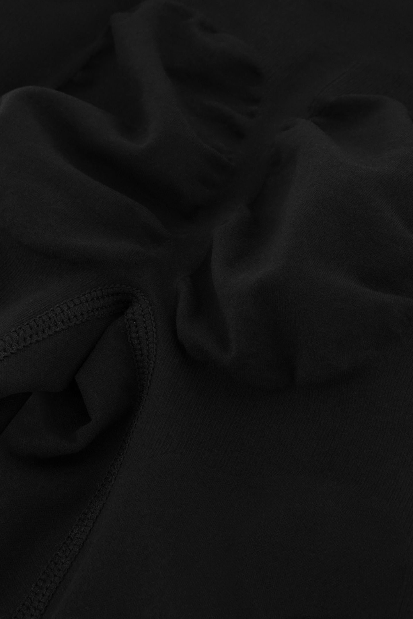 N SHORTS BLACK 3