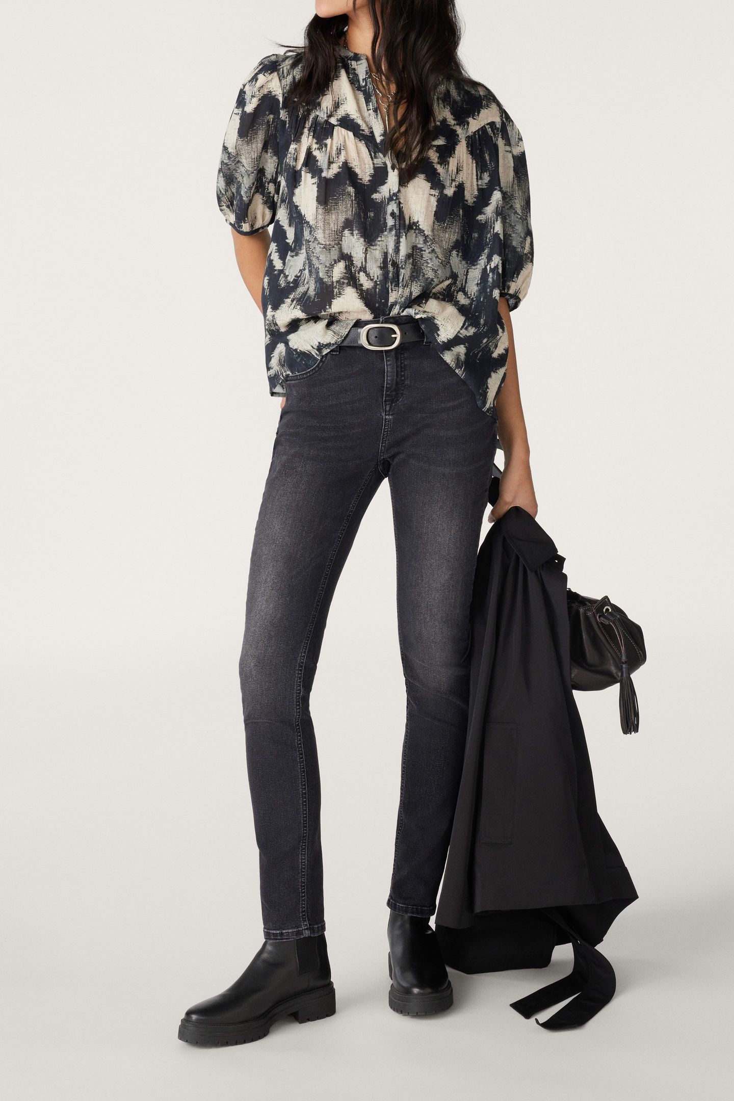 LONG SLEEVES BLOUSE BLACK 3