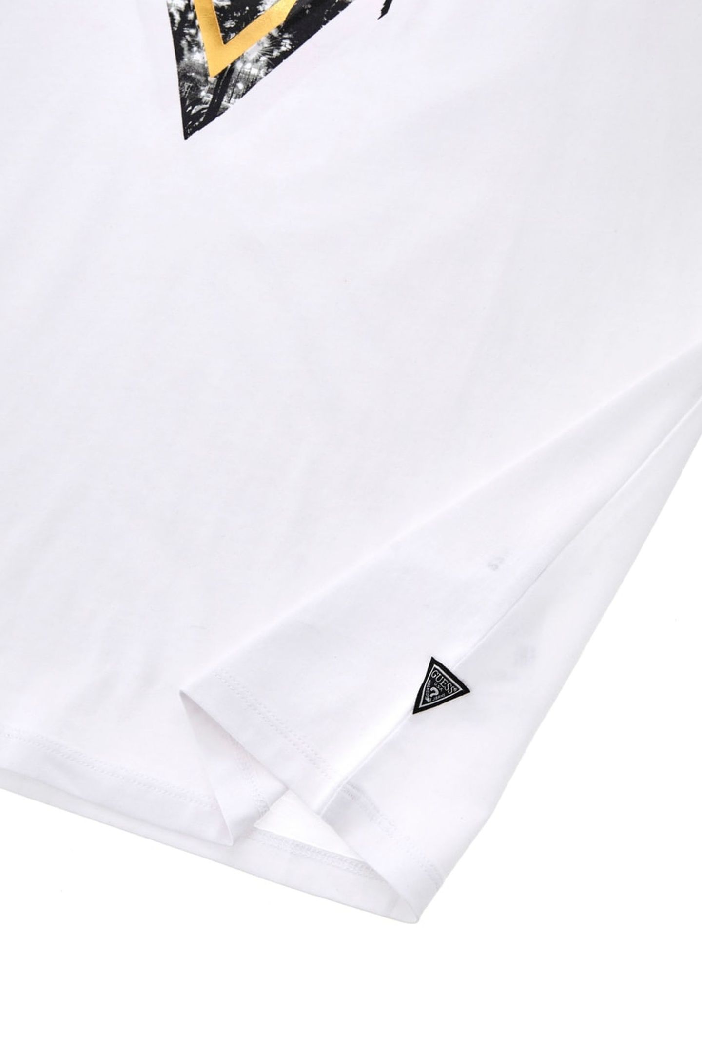 SS BSC GUESS EMBOSSE PURE WHITE 7