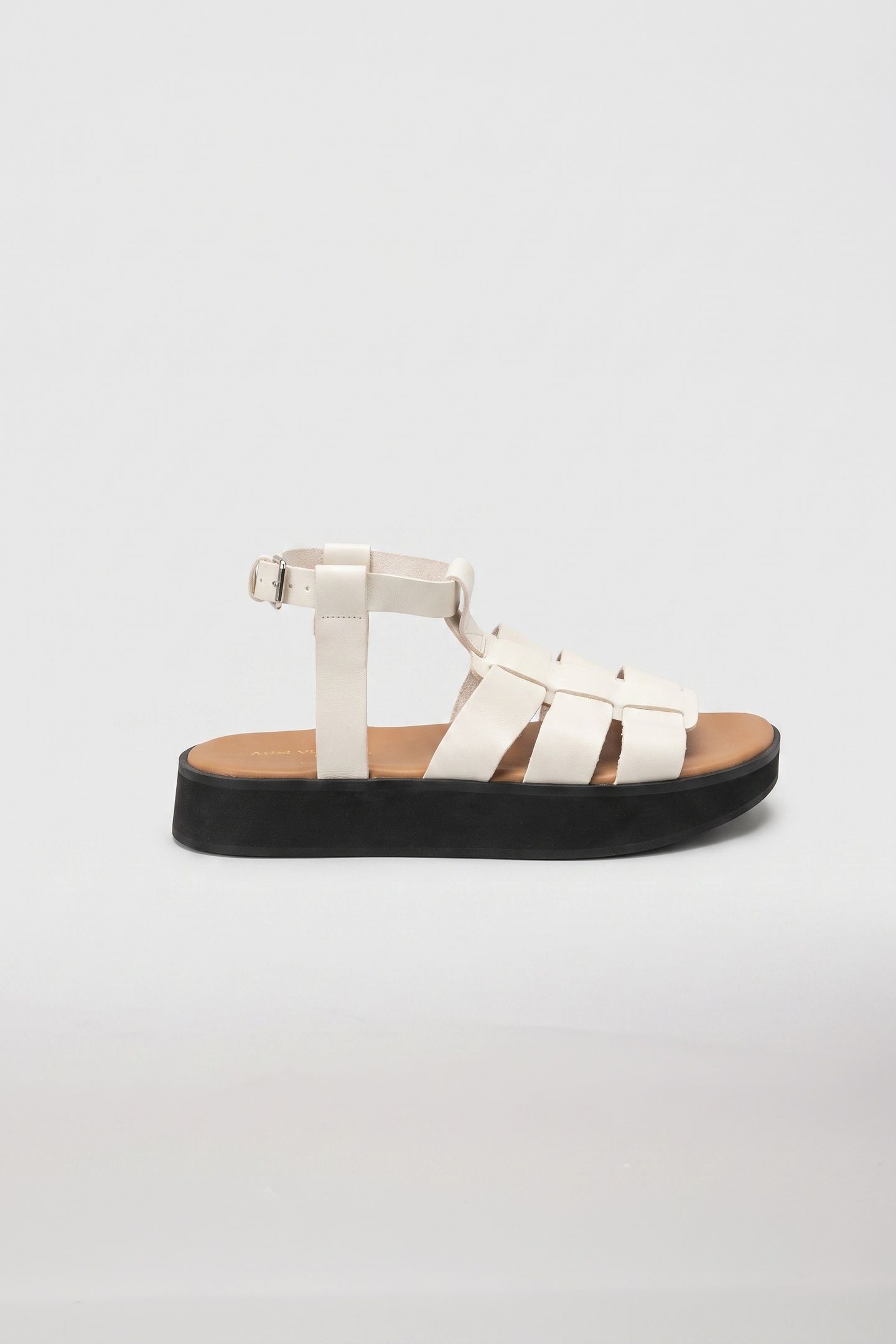 PAULETTE SUMMER FLAT WHITE 1
