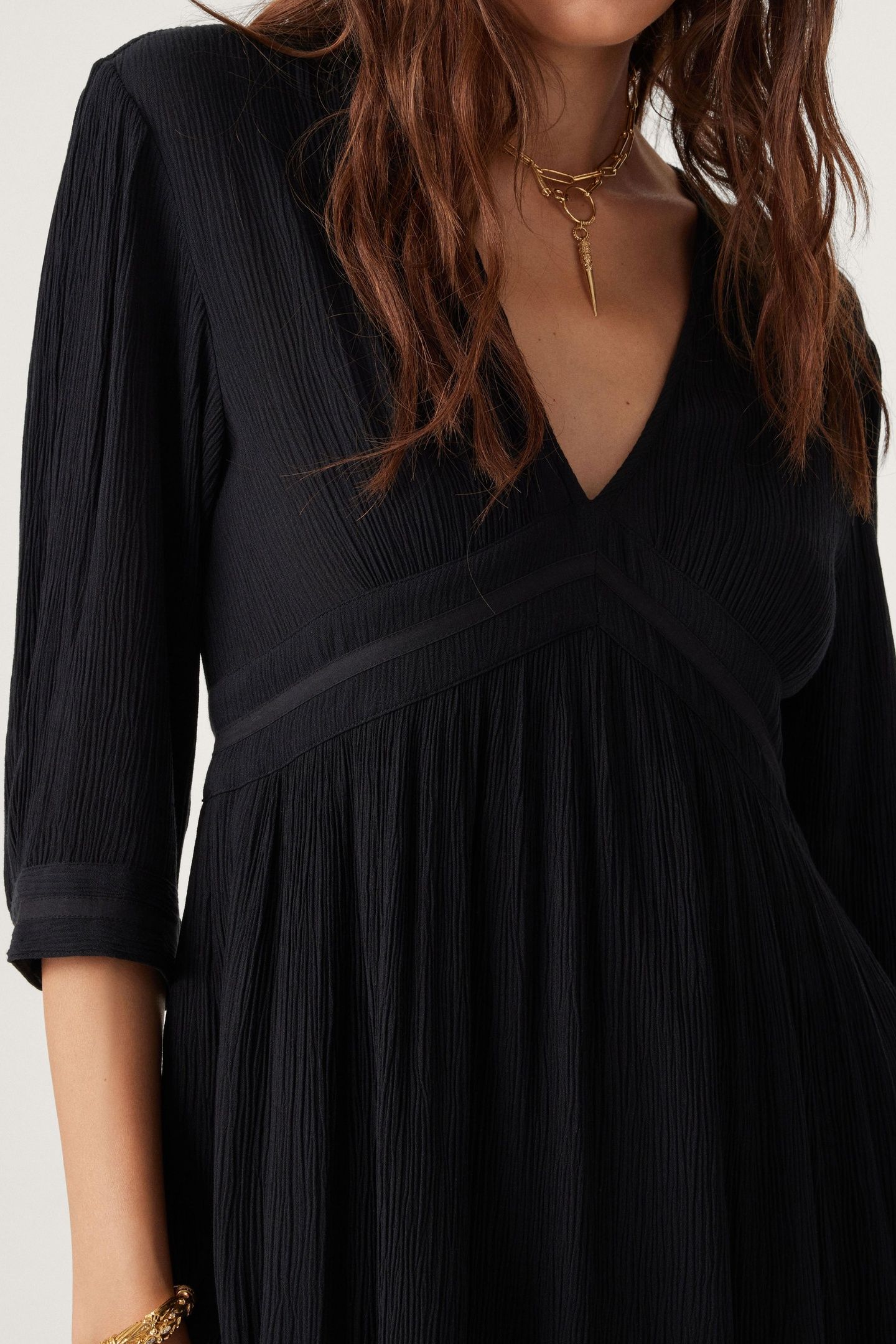 MID-LENGTH DRESS BLACK 3