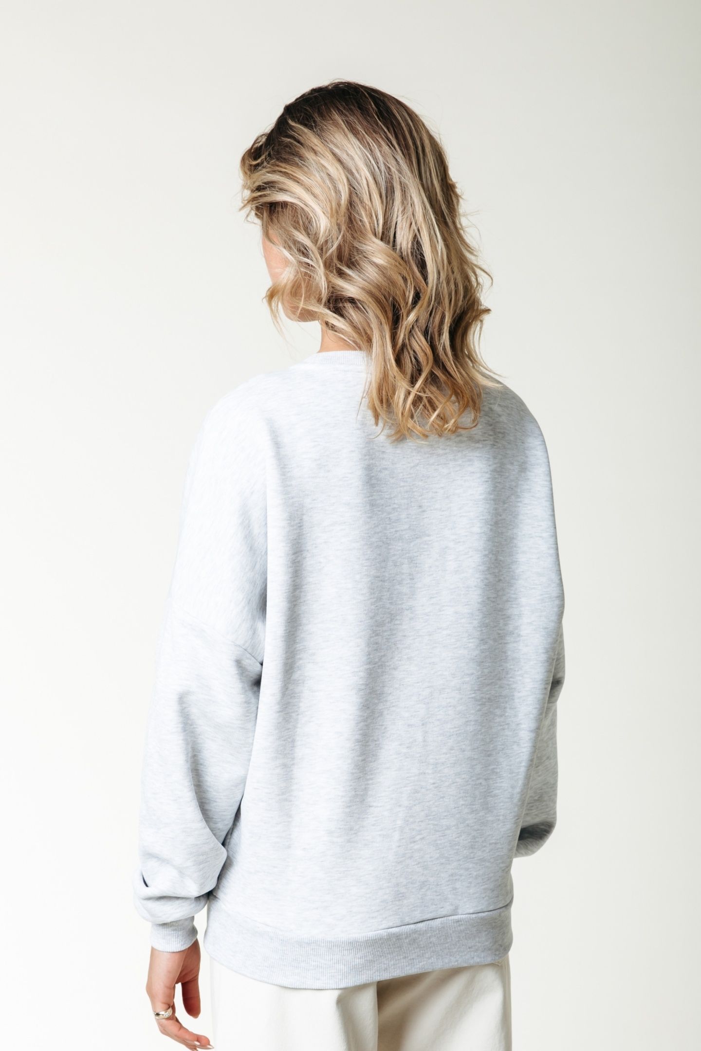 RACER LOGO DROPPED SHOULDER SWEAT LIGHT GREY 3