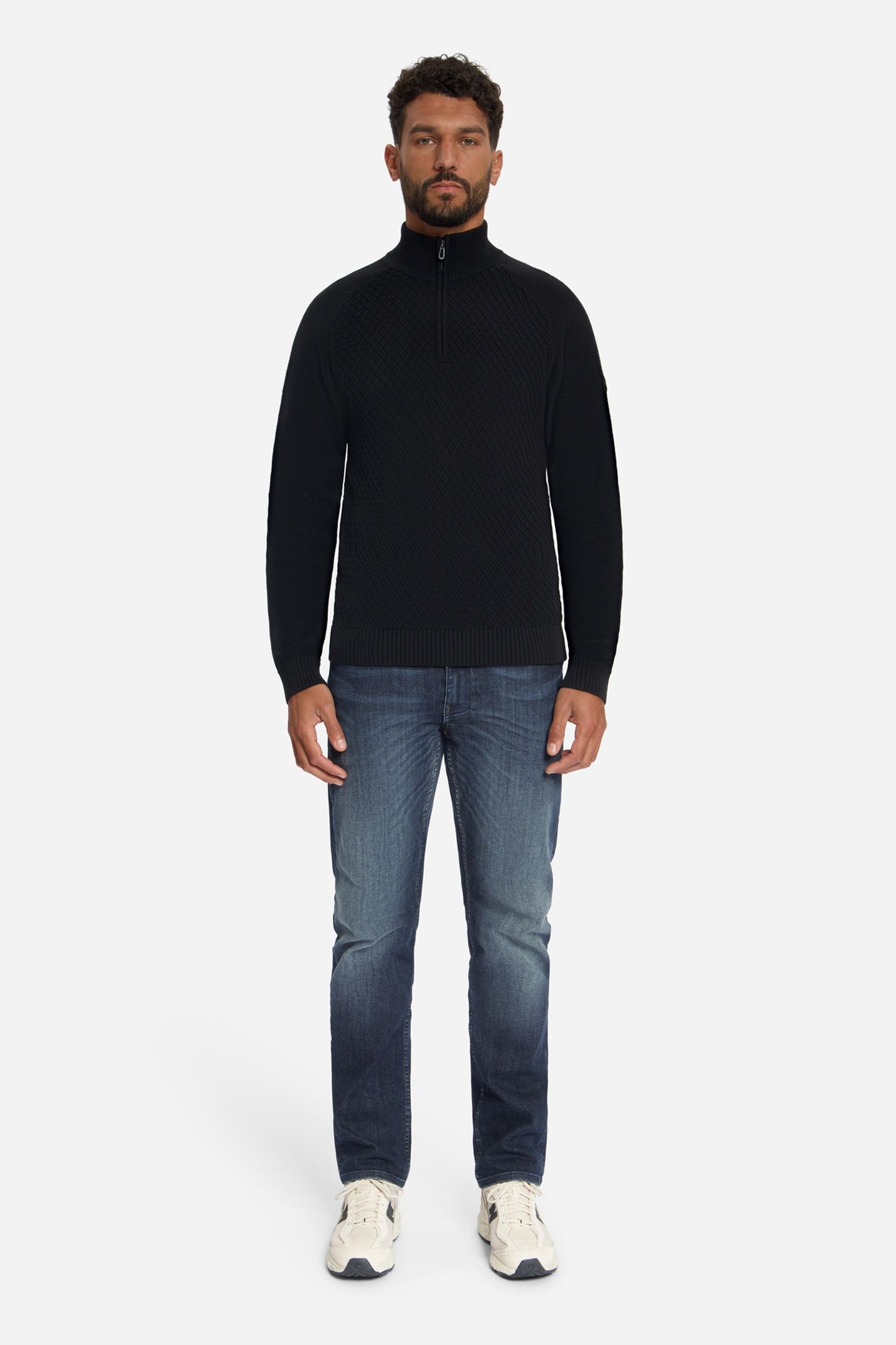 PULLOVER HALF ZIP CABLE KNIT BLACK 4