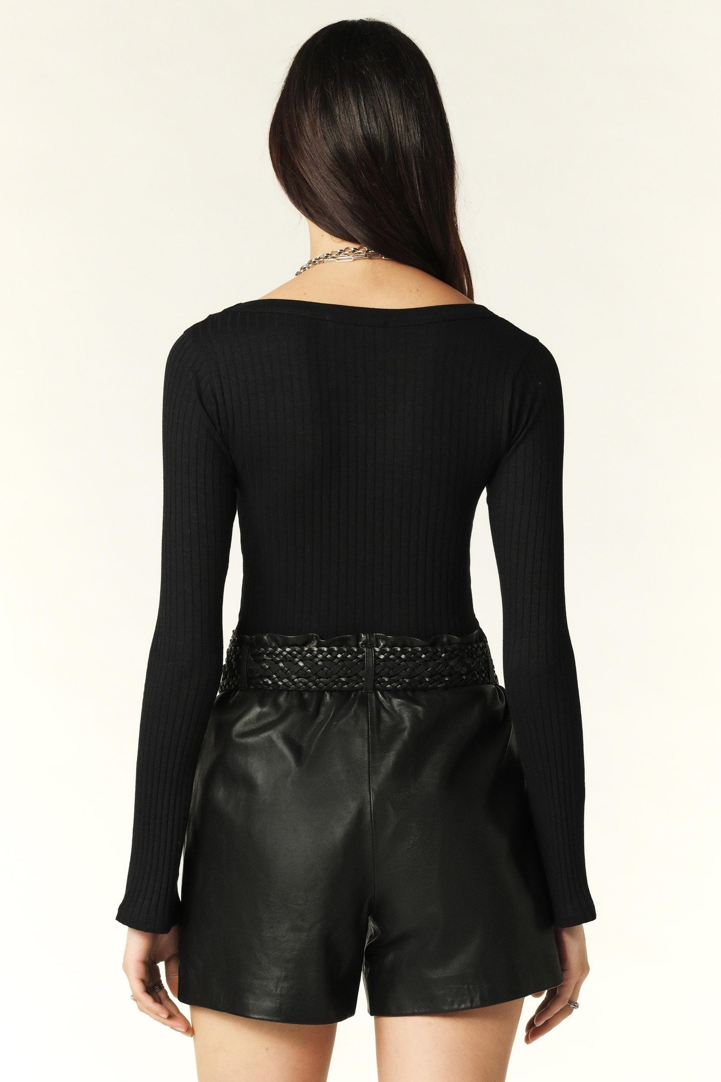 LONG SLEEVES TEE BLACK 2