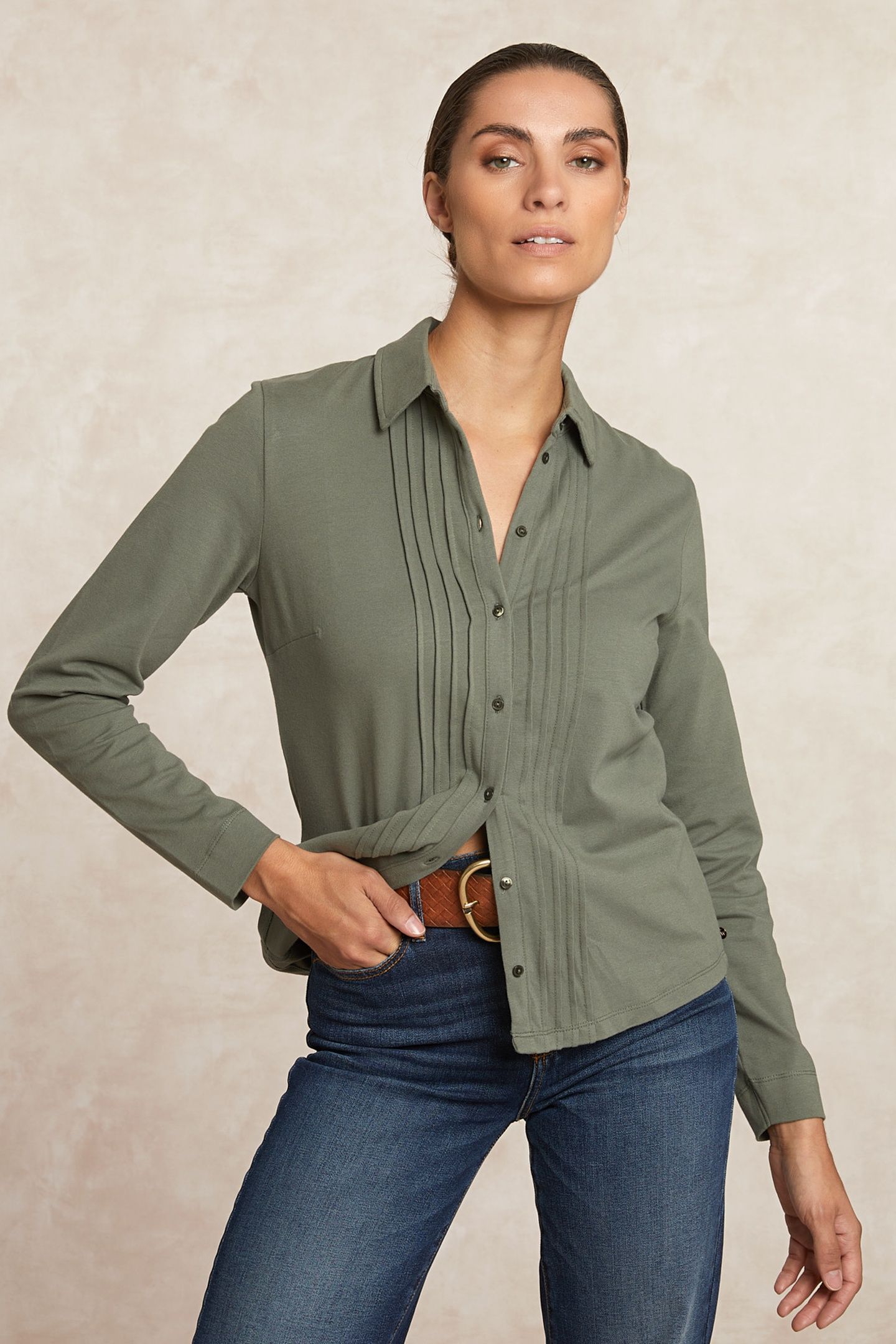 CLASSIC PLEATED T-SHIRT KHAKI GREEN 3