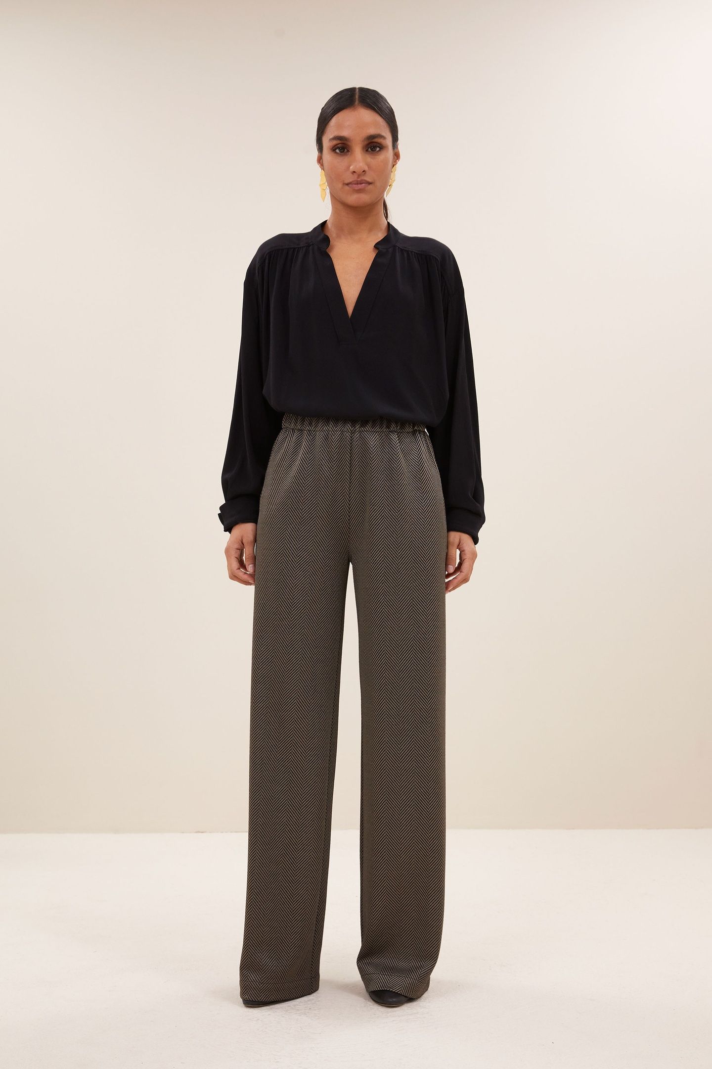 LISSA HERRINGBONE PANTS BISCUIT 2