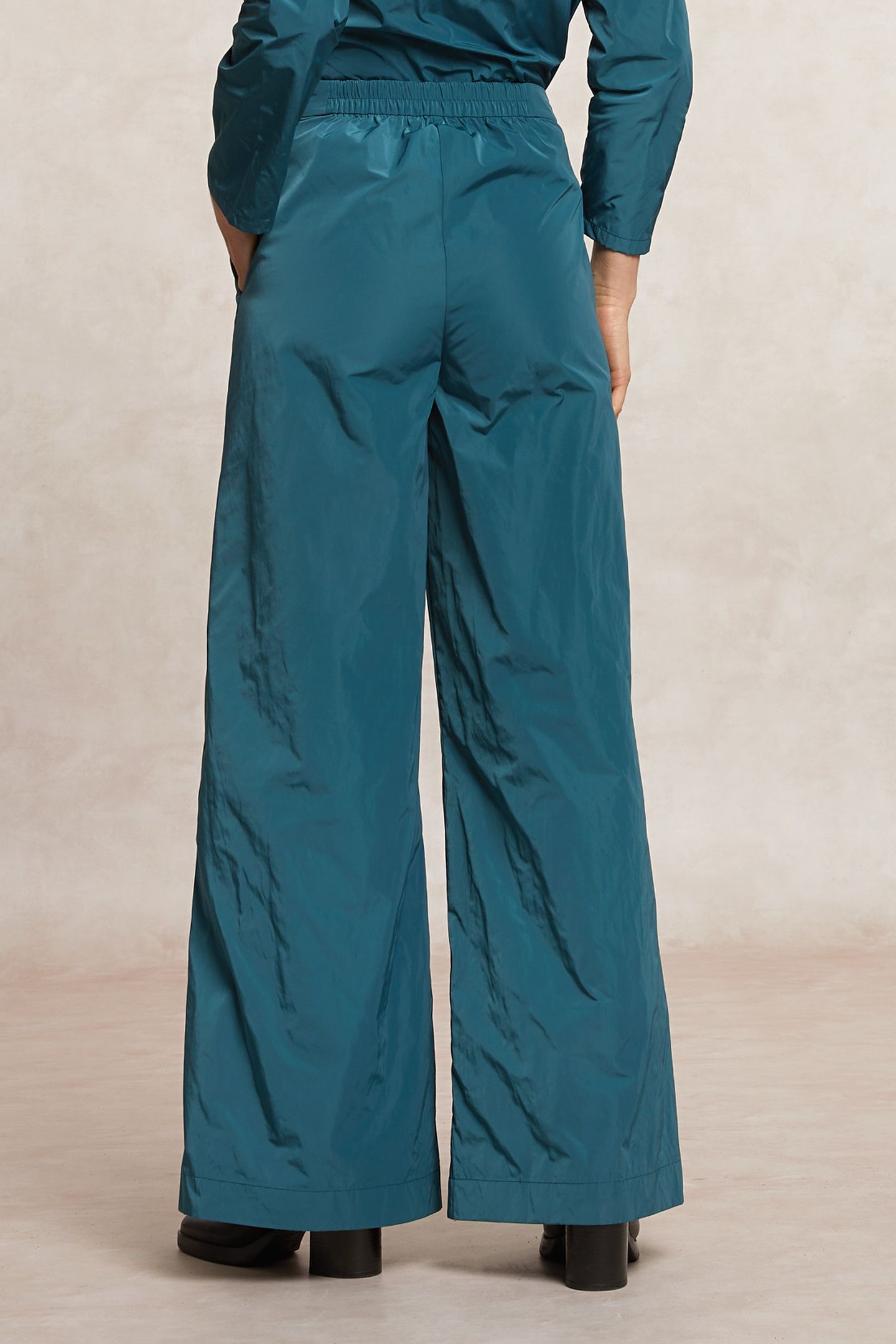 LONG LOOSE TAFFETA PANTS GREEN 2