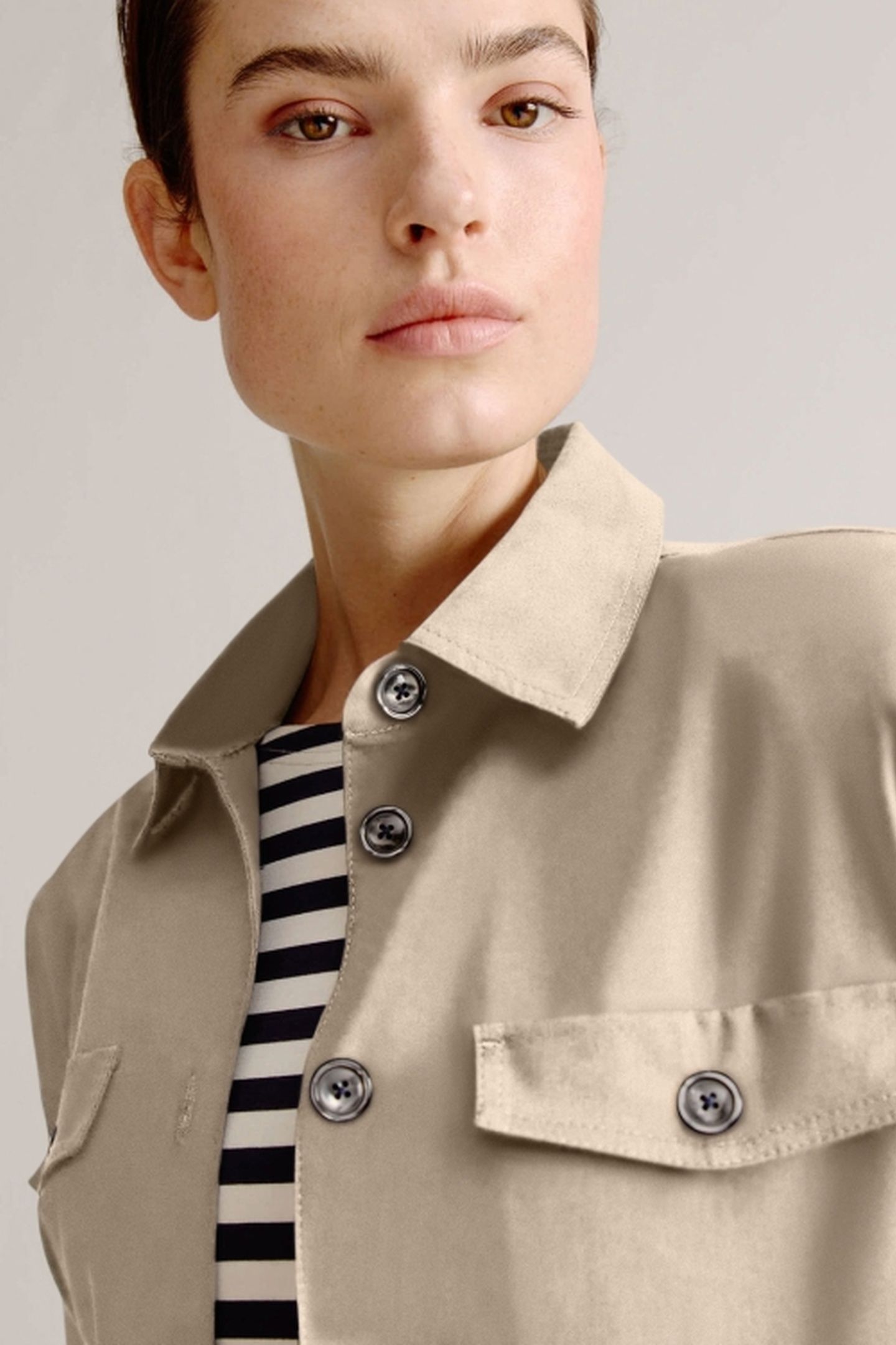 LOBKE JACKET LIGHT KHAKI 5