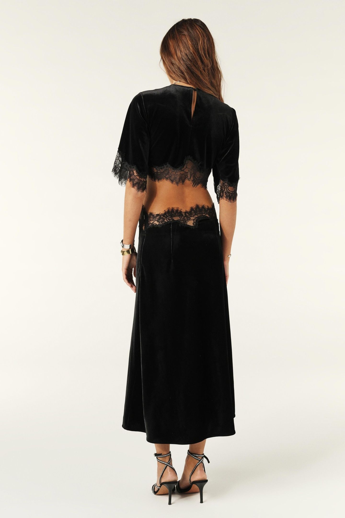 MID-LENGTH DRESS BLACK 2