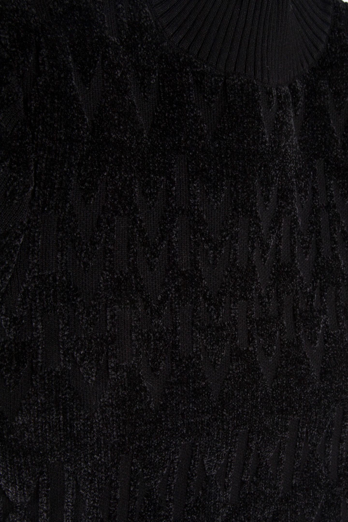 ADELE LOGO CHENILLE JET BLACK A996 4
