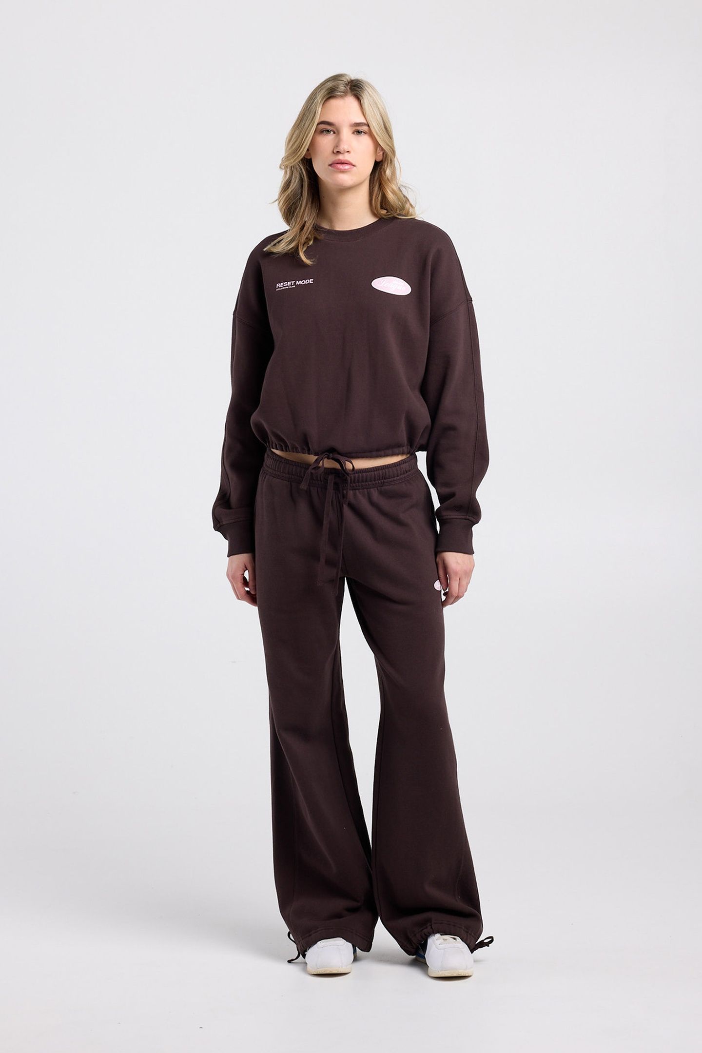 SKYLAR DARK BROWN 2