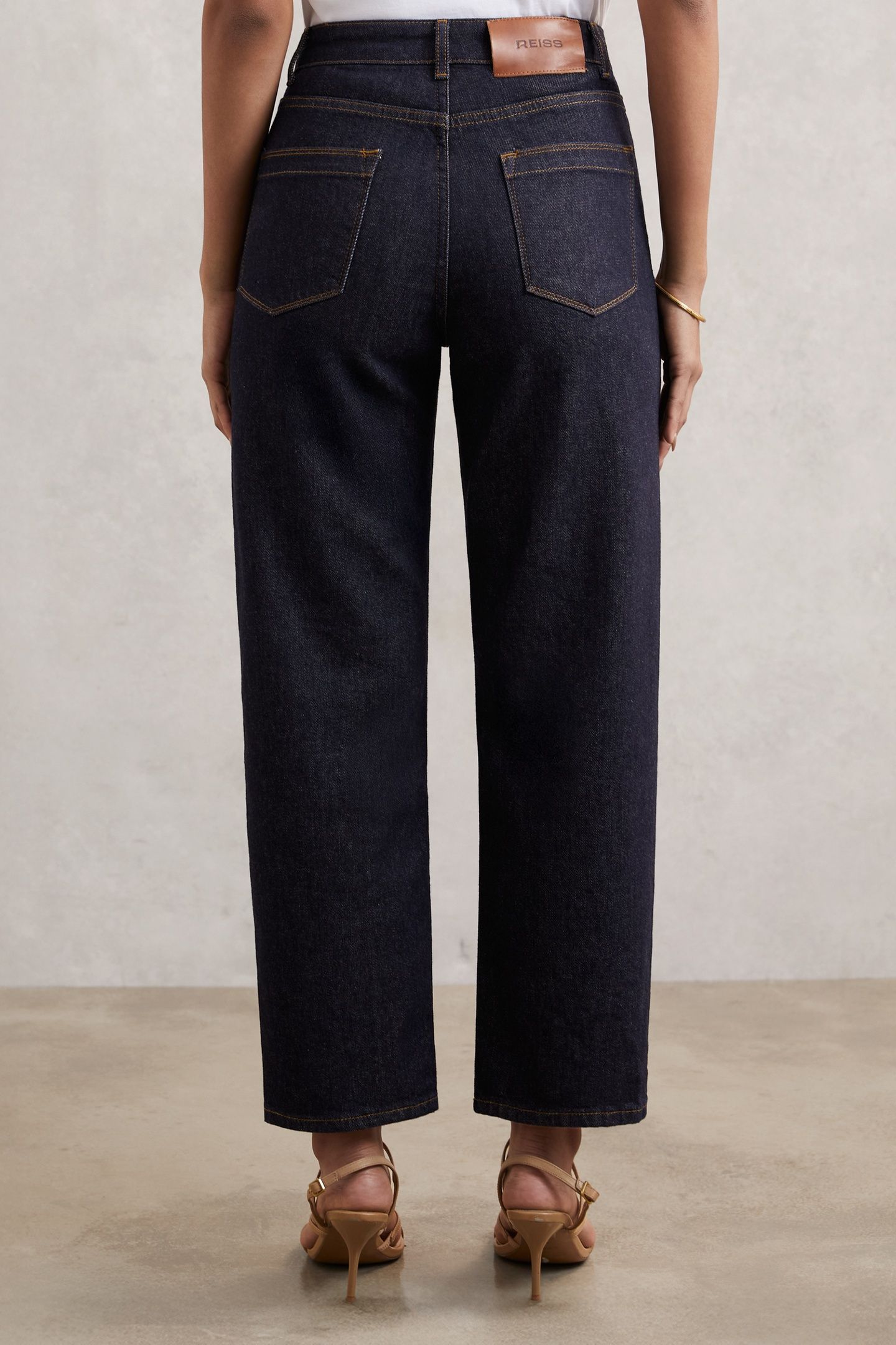 STRAIGHT PATCH POCKET JEAN DARK BLUE 3
